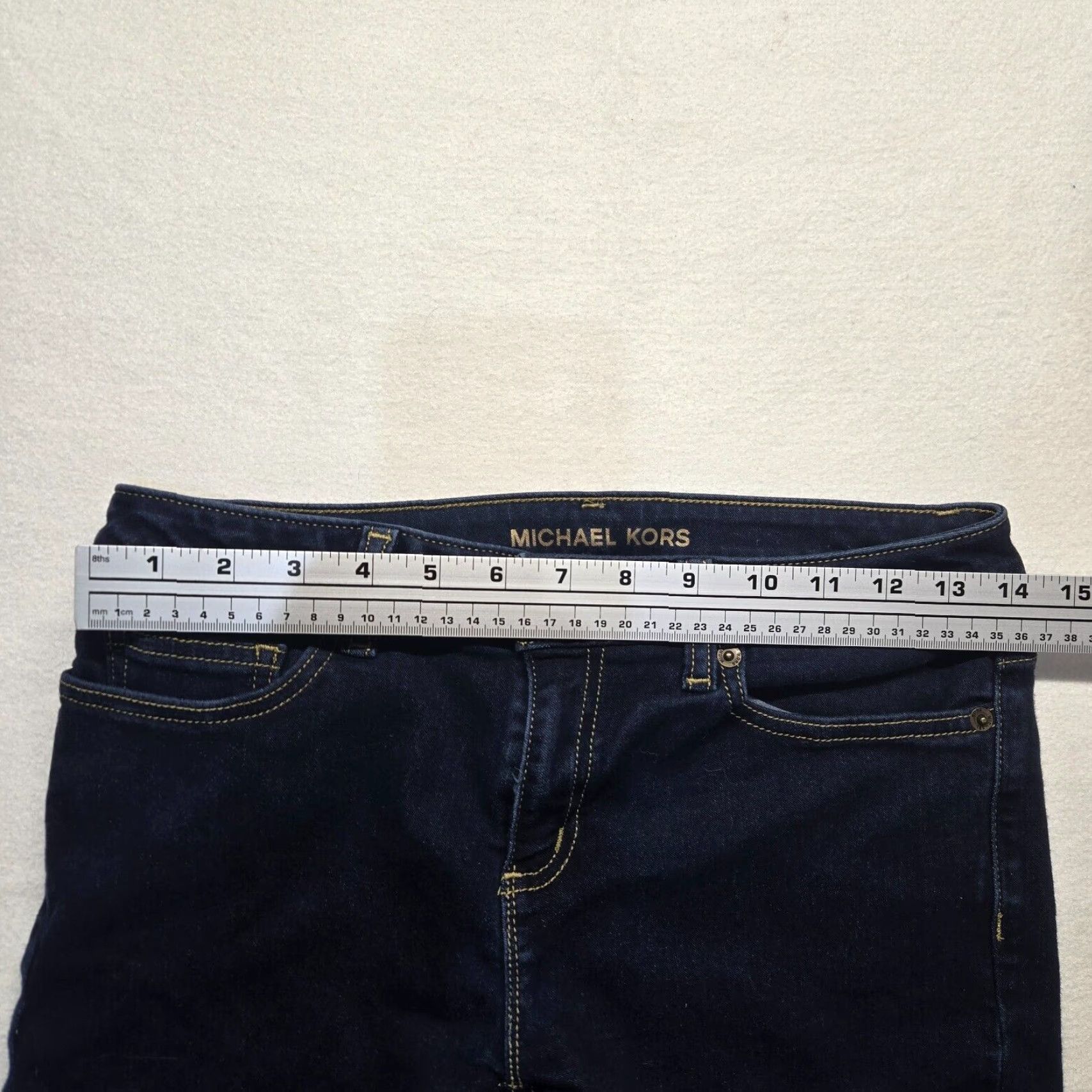 Michael Kors MICHAEL KORS Dark Blue Cut-Off Denim Jeans Adult Women's Size 4 Size 27" / US 4 / IT 40 - 5 Thumbnail
