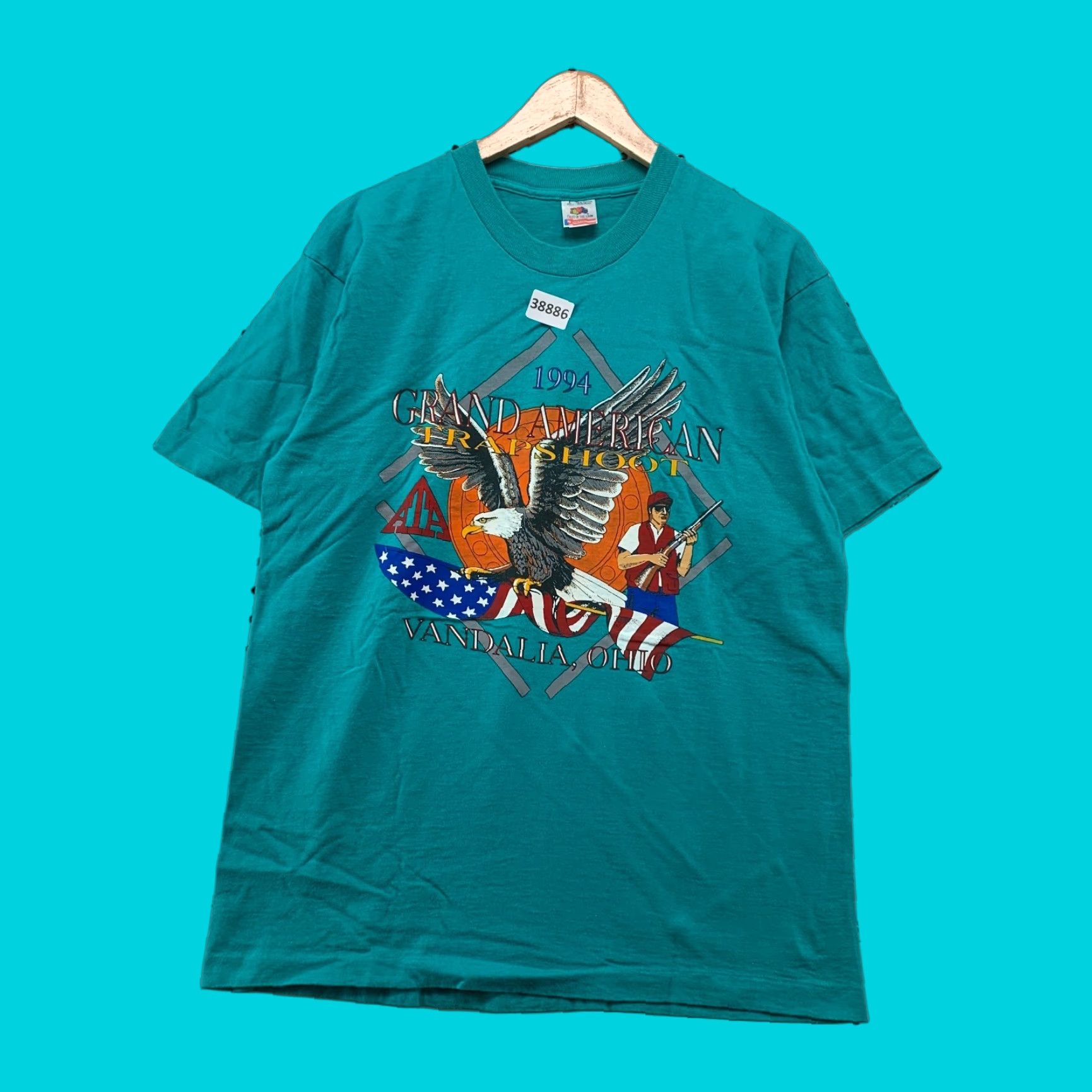Fruit Of The Loom VINTAGE 90s Fruit of the Loom Graphic T-Shirt Men Large Blue Outdoor Hunt Trapshooting 21x28 Size US L / EU 52-54 / 3 - 1 Thumbnail