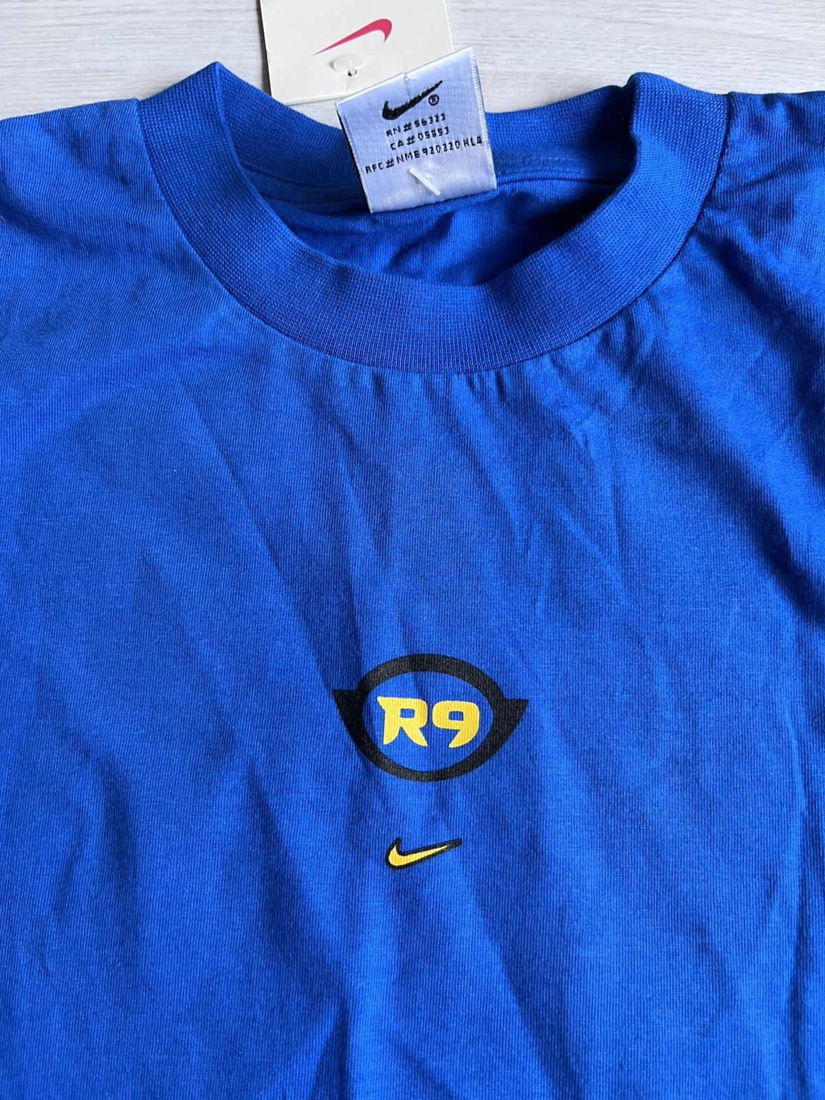 Nike Ronaldo r9 vintage tshirt Size XL / US 12-14 / IT 48-50 - 2 Thumbnail