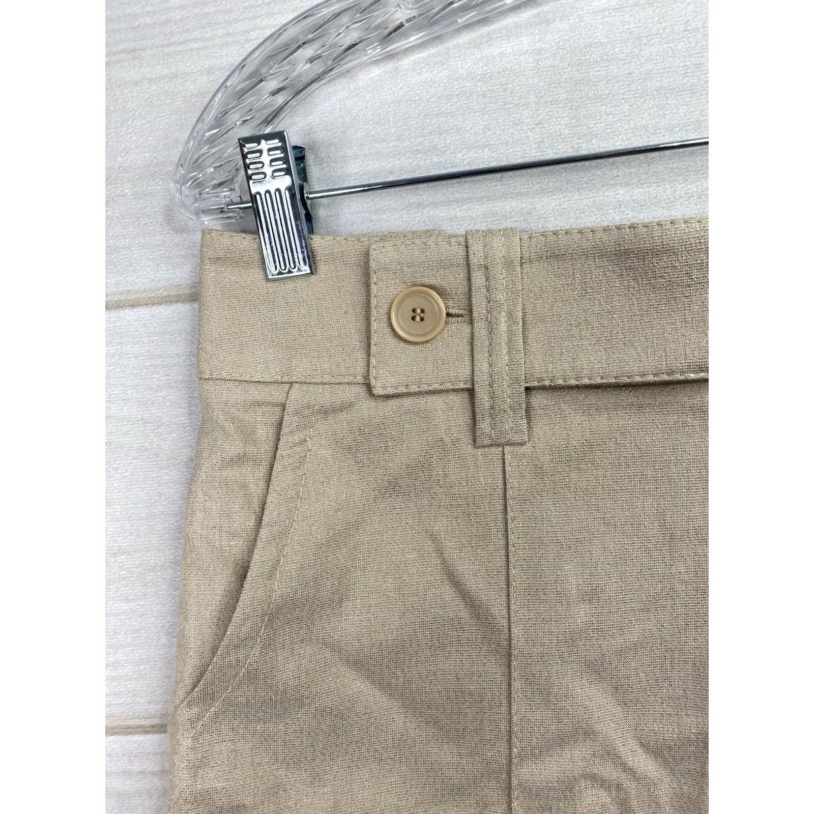 Bebe VINTAGE bebe Shorts 8 Tan Linen Blend Cuffed Shimmer NWT Womens Small Size 30" / US 8 / IT 44 - 2 Thumbnail