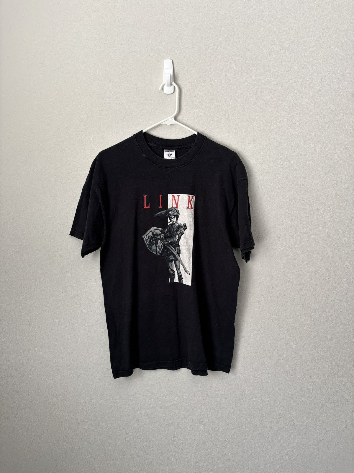 Vintage Vintage LINK character The Legend Zelda PlayStation t-shirt Size US L / EU 52-54 / 3 - 1 Thumbnail