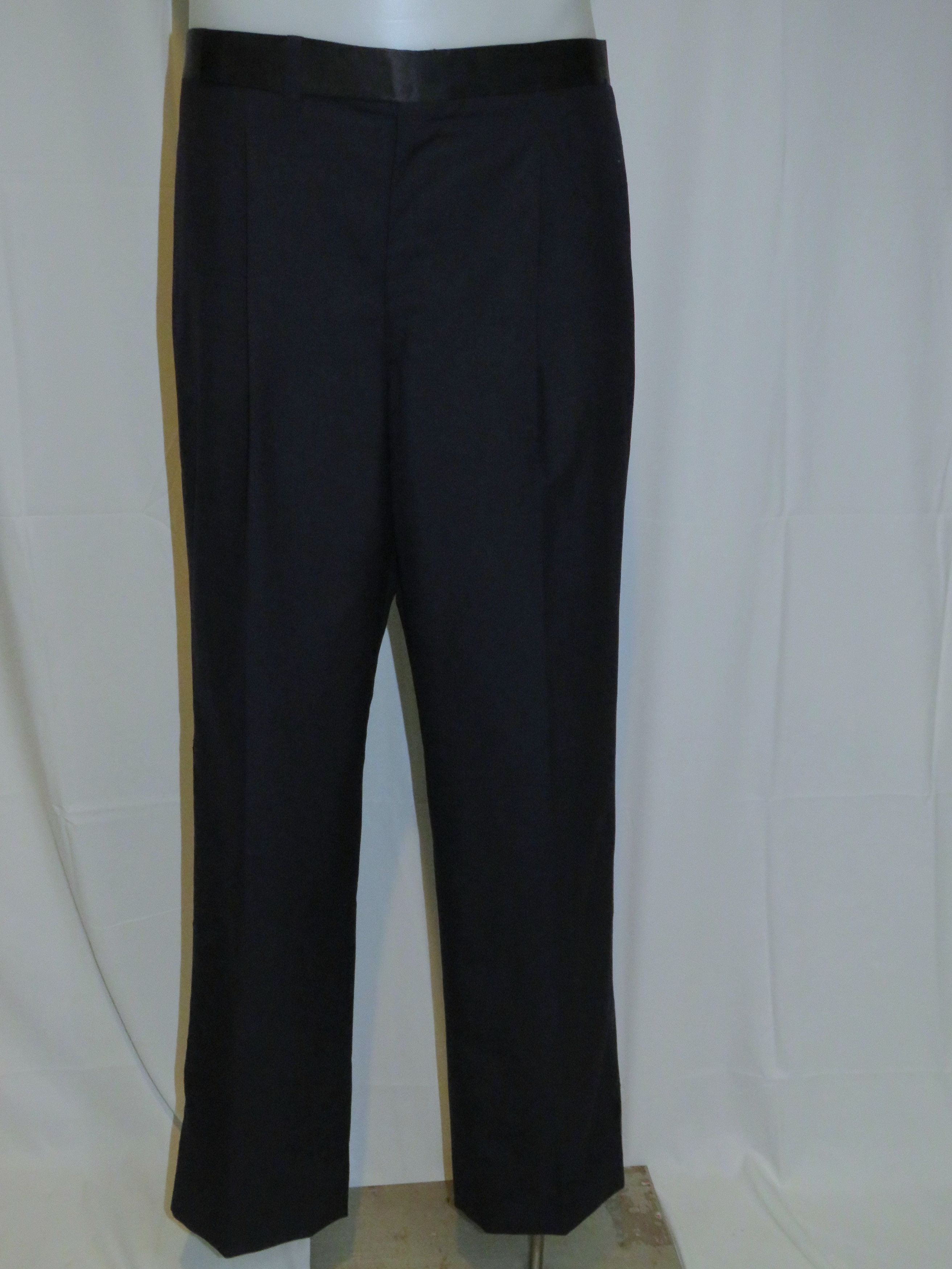 Cesare Attolini Cashmere Blend Navy Barethea Three Roll Two Tuxedo 44R Size 44R - 13 Thumbnail