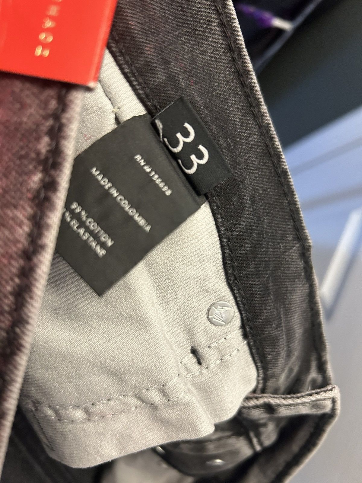 Other “ARTMEETSCHAOS” Black/ Red stain and ripped distressed Size US 33 - 10 Thumbnail