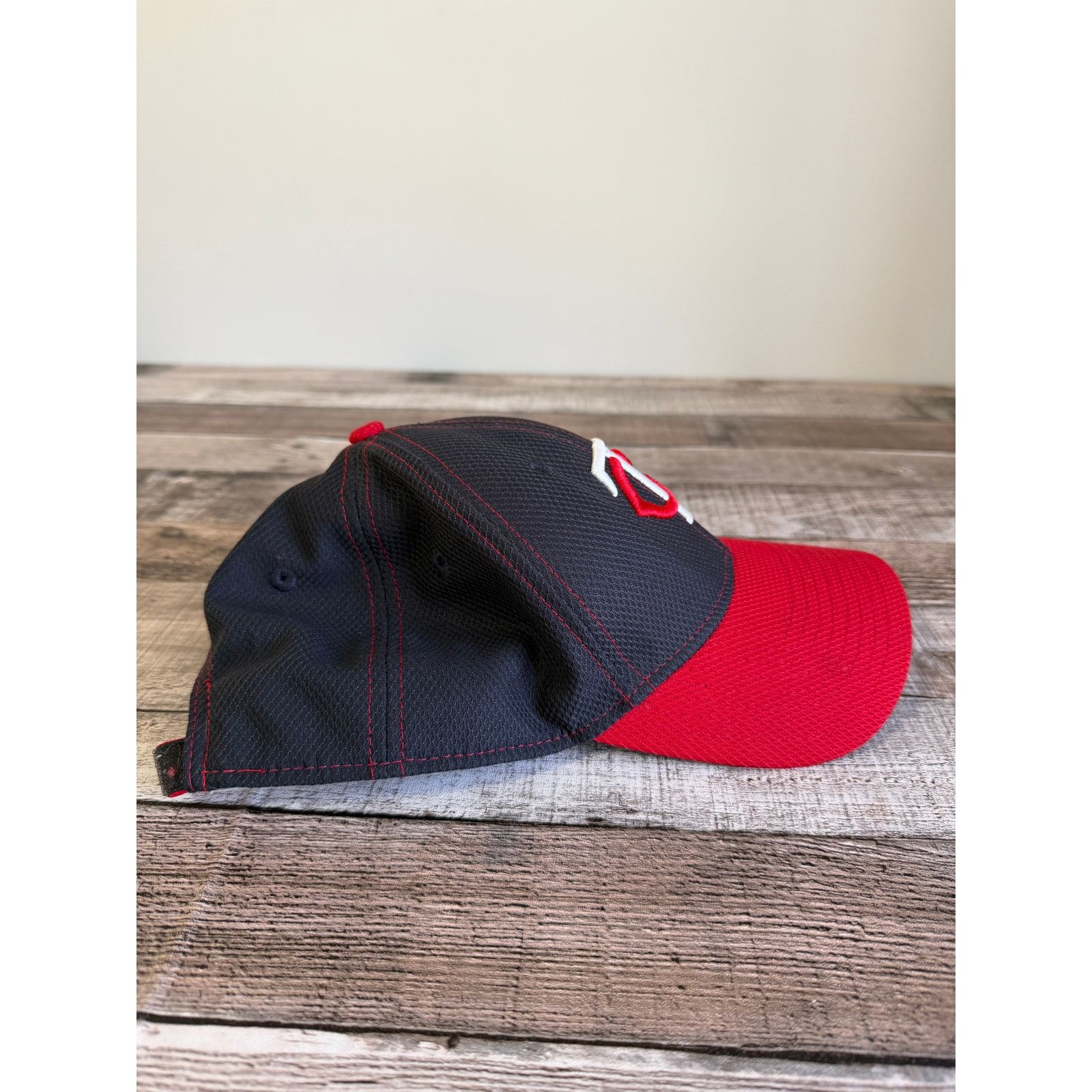 New Era Minnesota Twins New Era 9Forty Adjustable Back Baseball Hat Size ONE SIZE - 6 Thumbnail
