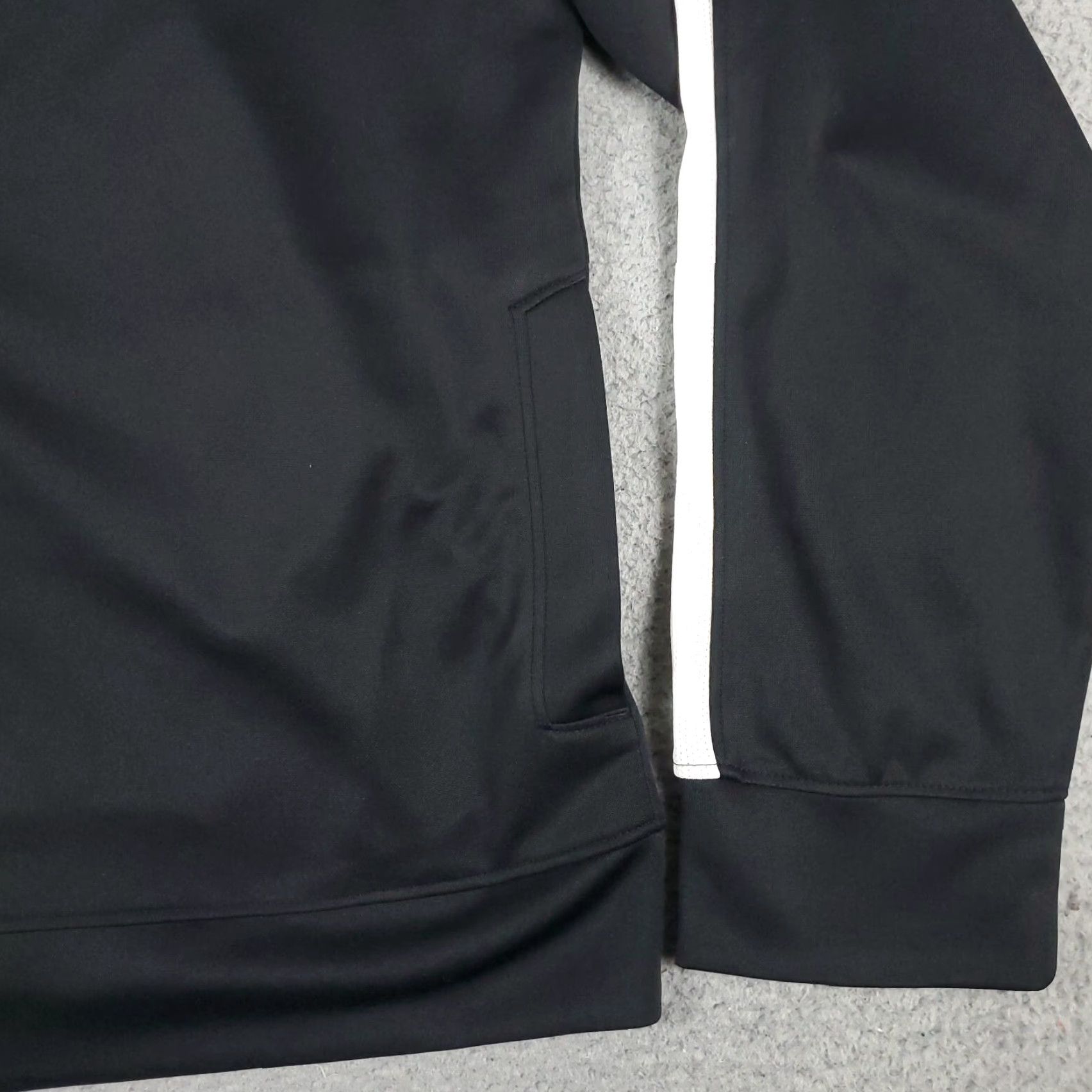 Champion Champion Sweatshirt Mens Large Black Full Zip Up Knit Mock Neck Casual logo Zipper Pockets All Seasons Sports 90s? Size US L / EU 52-54 / 3 - 5 Thumbnail