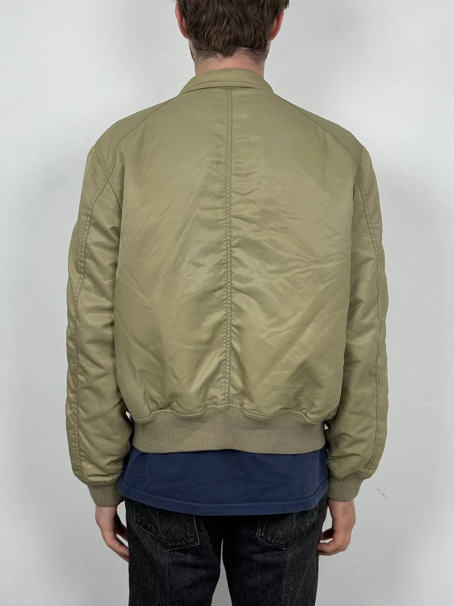 Armani 2000s Armani Beige Bomber Jacket Size US S / EU 44-46 / 1 - 3 Thumbnail