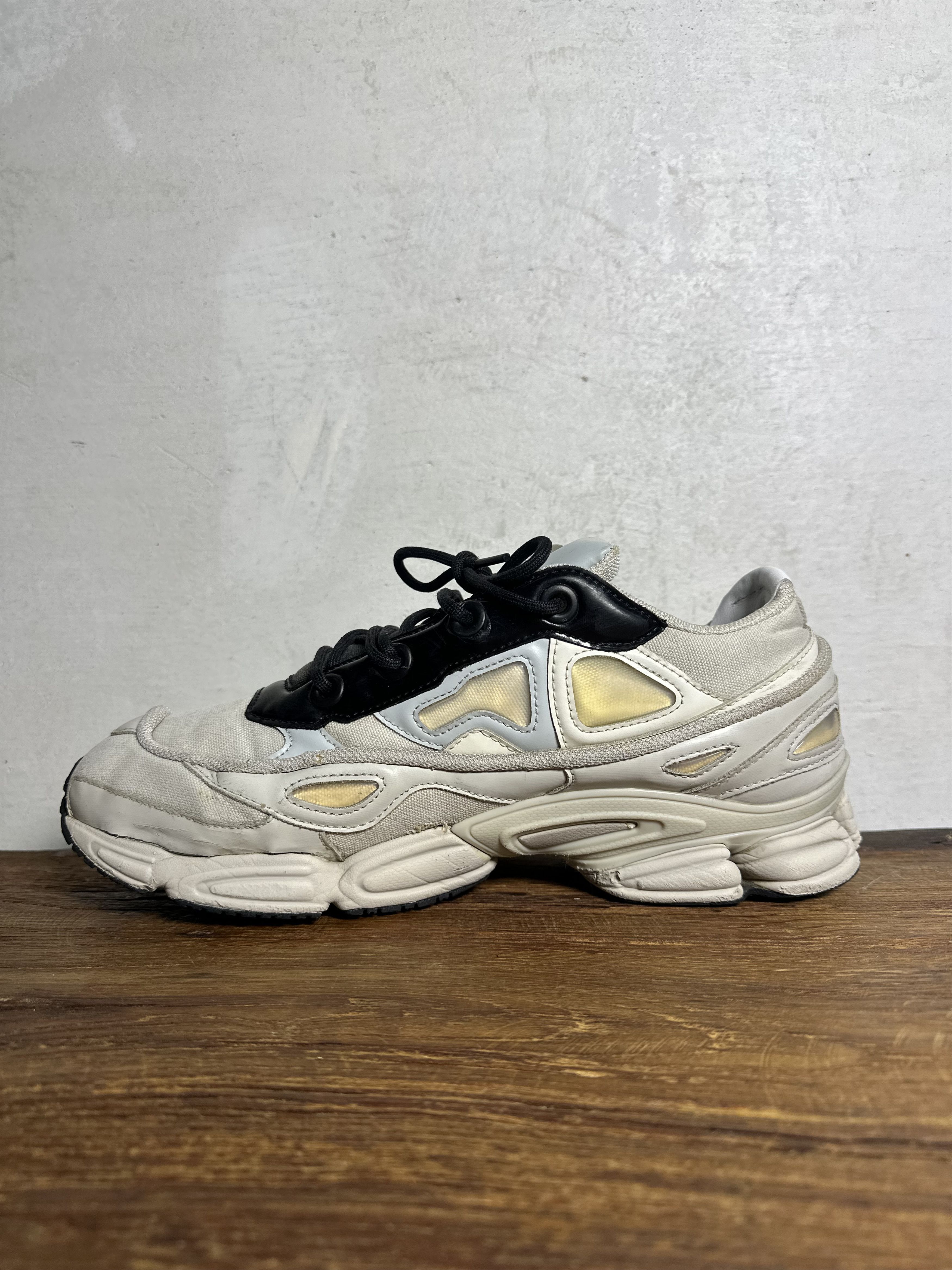Adidas × Raf Simons Adidas by Raf Simons Ozweego 3 Cream White Sneakers Size US 10.5 / EU 43-44 - 4 Thumbnail