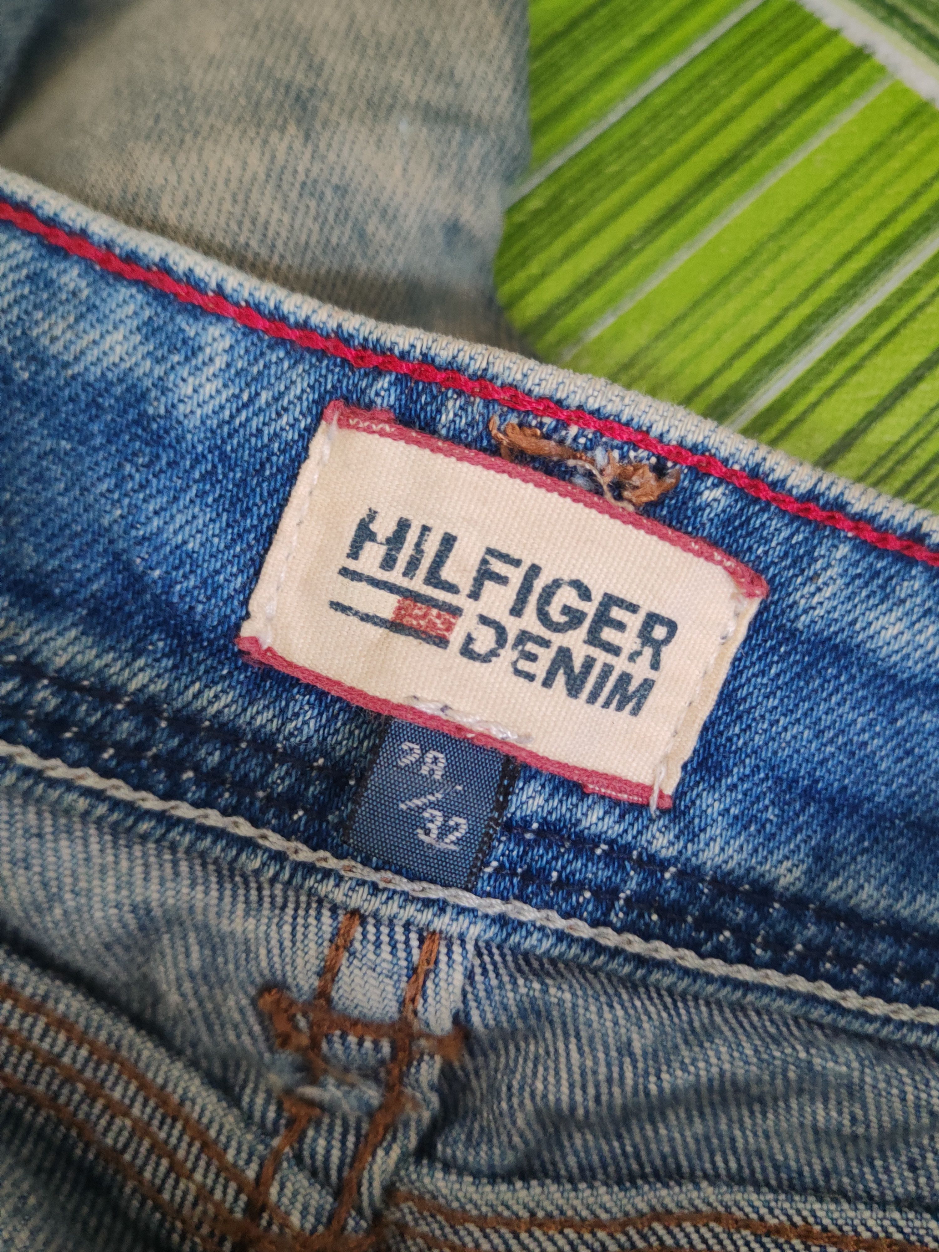 Tommy Hilfiger DL Tommy Hilfiger Blue Distressed Ripped Jeans #46-087 Size 28" / US 6 / IT 42 - 18 Thumbnail