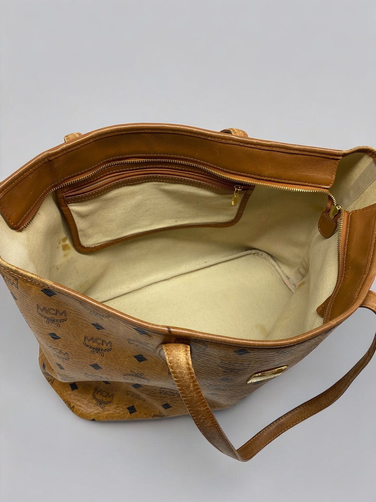 MCM MCM Visetos Tote Bag Cognac Brown Monogram Leather Bag Size ONE SIZE - 17 Thumbnail