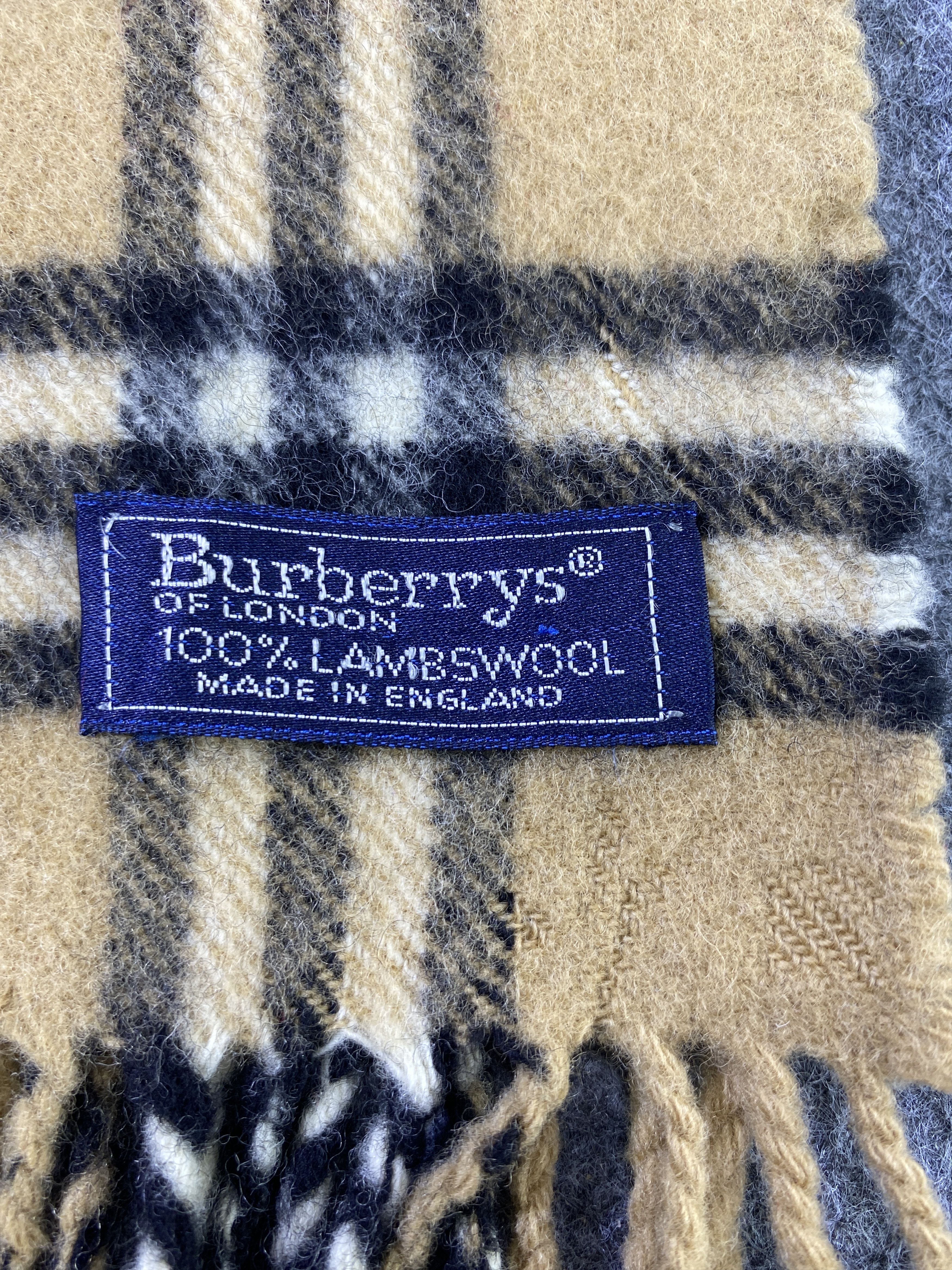 Burberry Vintage Burberry Scarf/Muffler/Neckwear -T743 Size ONE SIZE - 5 Thumbnail