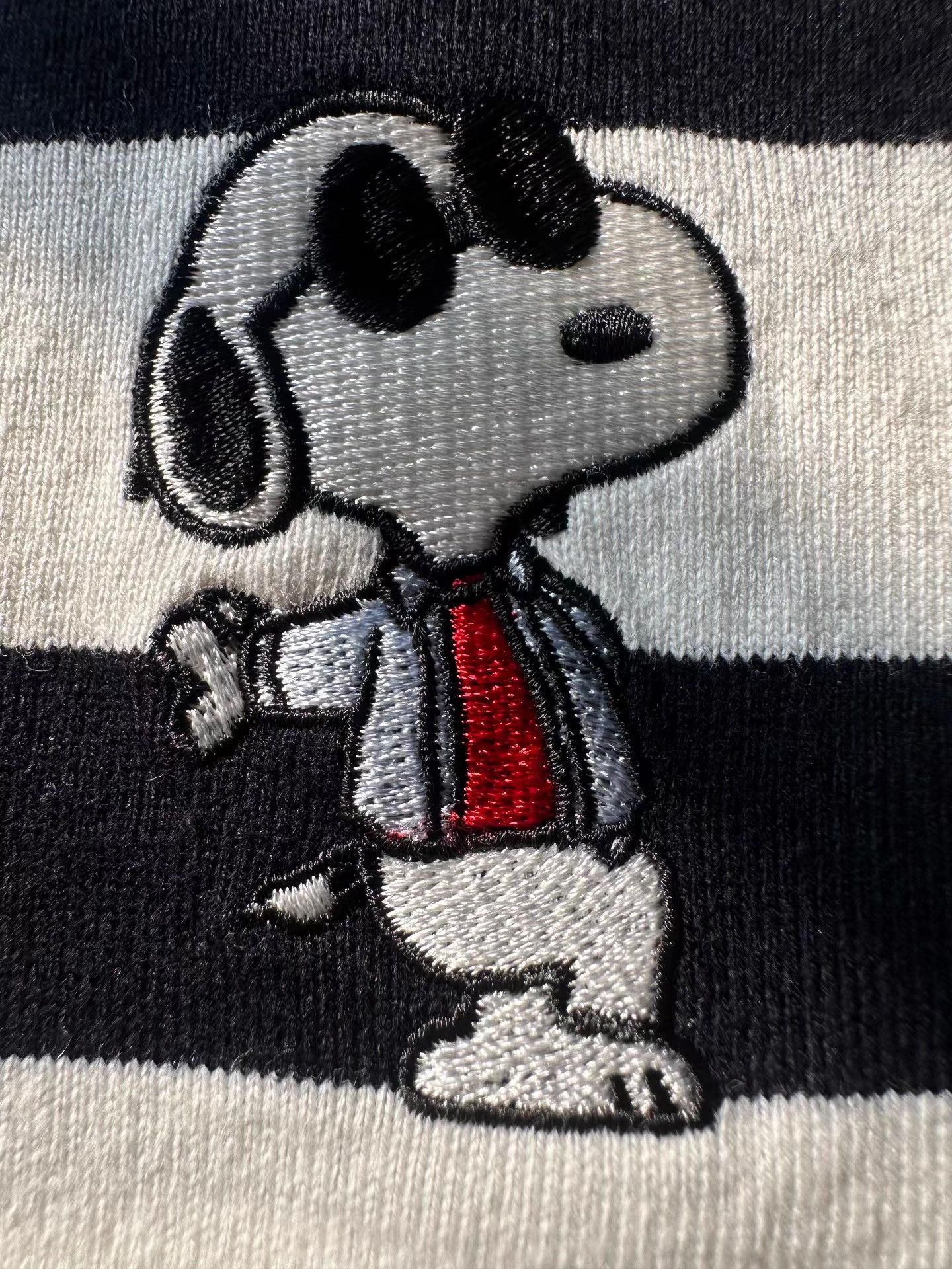 Brooks Brothers Snoopy Embroidered Breton Striped T-shirt Ｑ22 Size US M / EU 48-50 / 2 - 8 Thumbnail