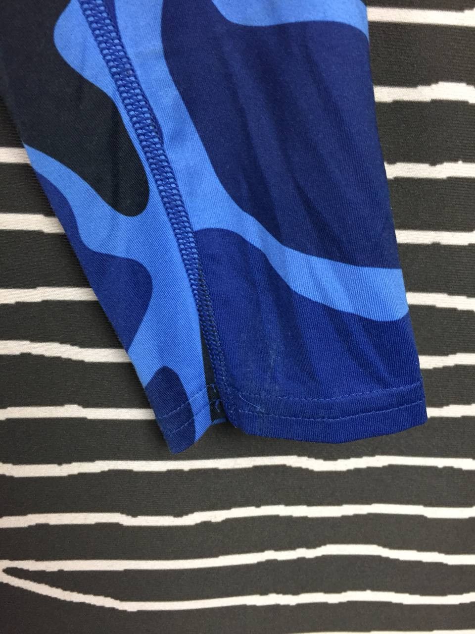 Under Armour Under Armour Camo HeatGear Long Sleeve Compression Top Size US L / EU 52-54 / 3 - 8 Thumbnail
