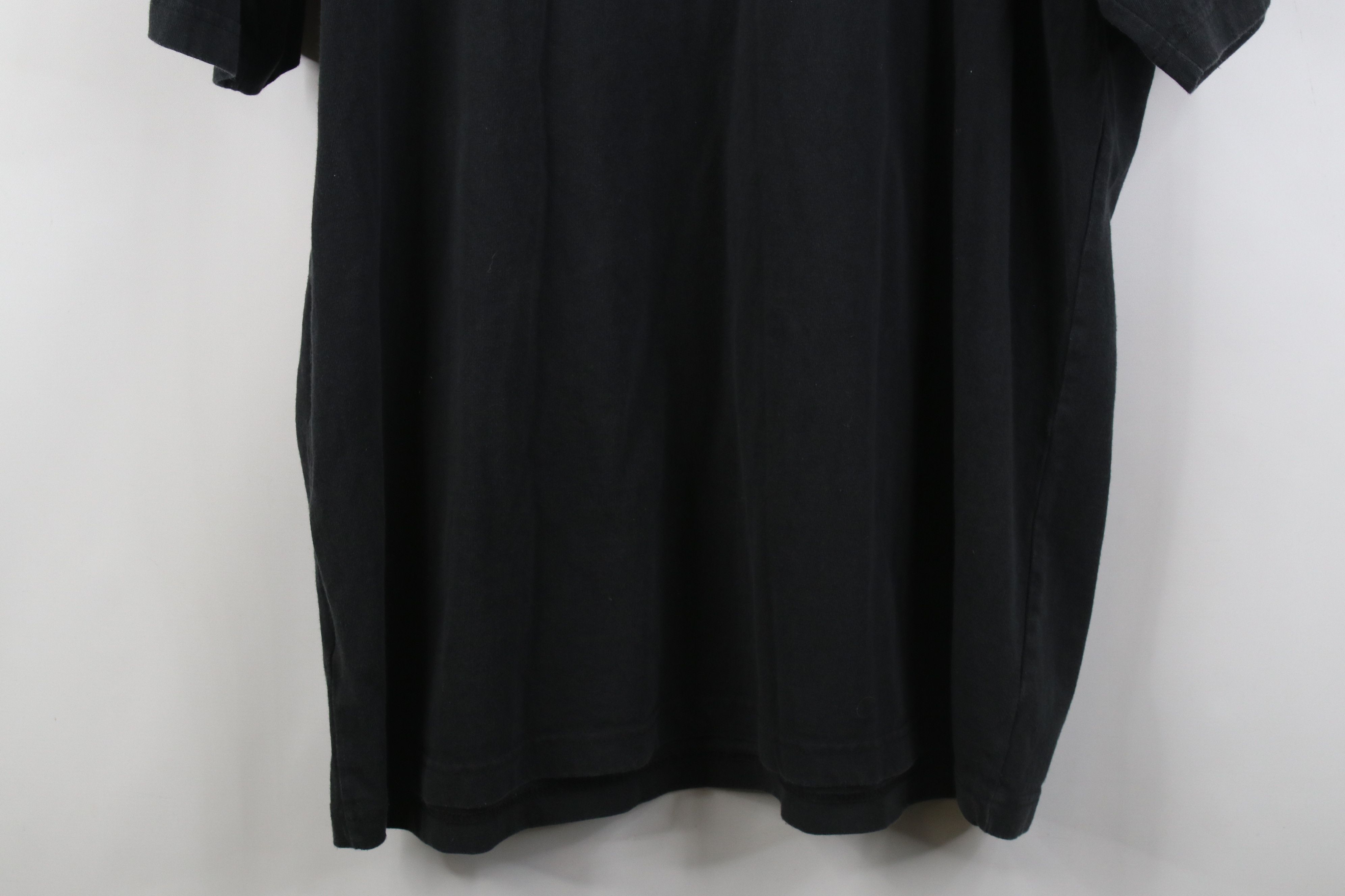 Carhartt Vintage Y2K Carhartt Heavyweight Pocket T-Shirt Black Cotton Size US XL / EU 56 / 4 - 13 Thumbnail