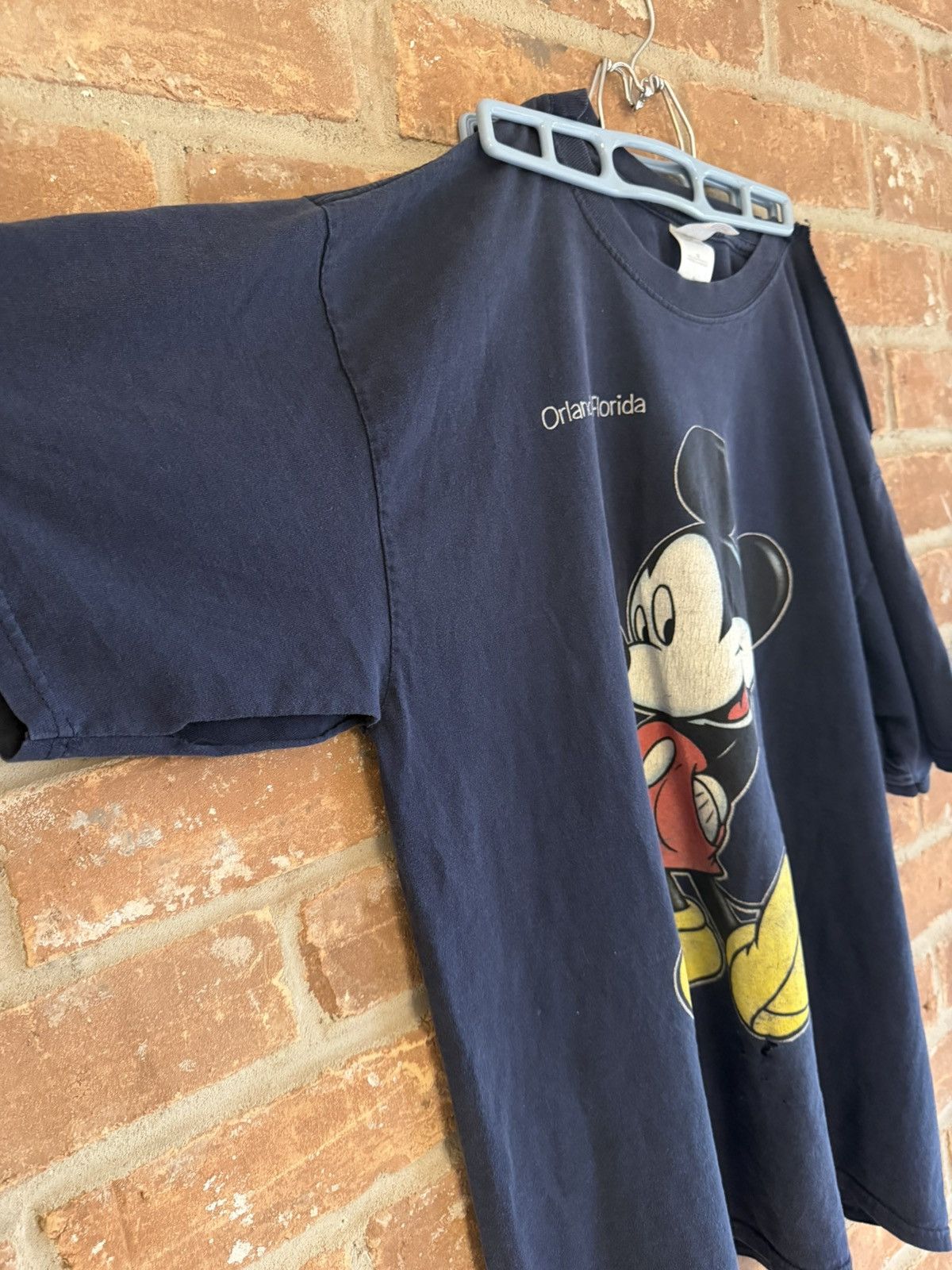 Disney 🔥Vintage/Distressed Mickey Mouse Orlando T Shirt🔥 Size US XL / EU 56 / 4 - 5 Thumbnail