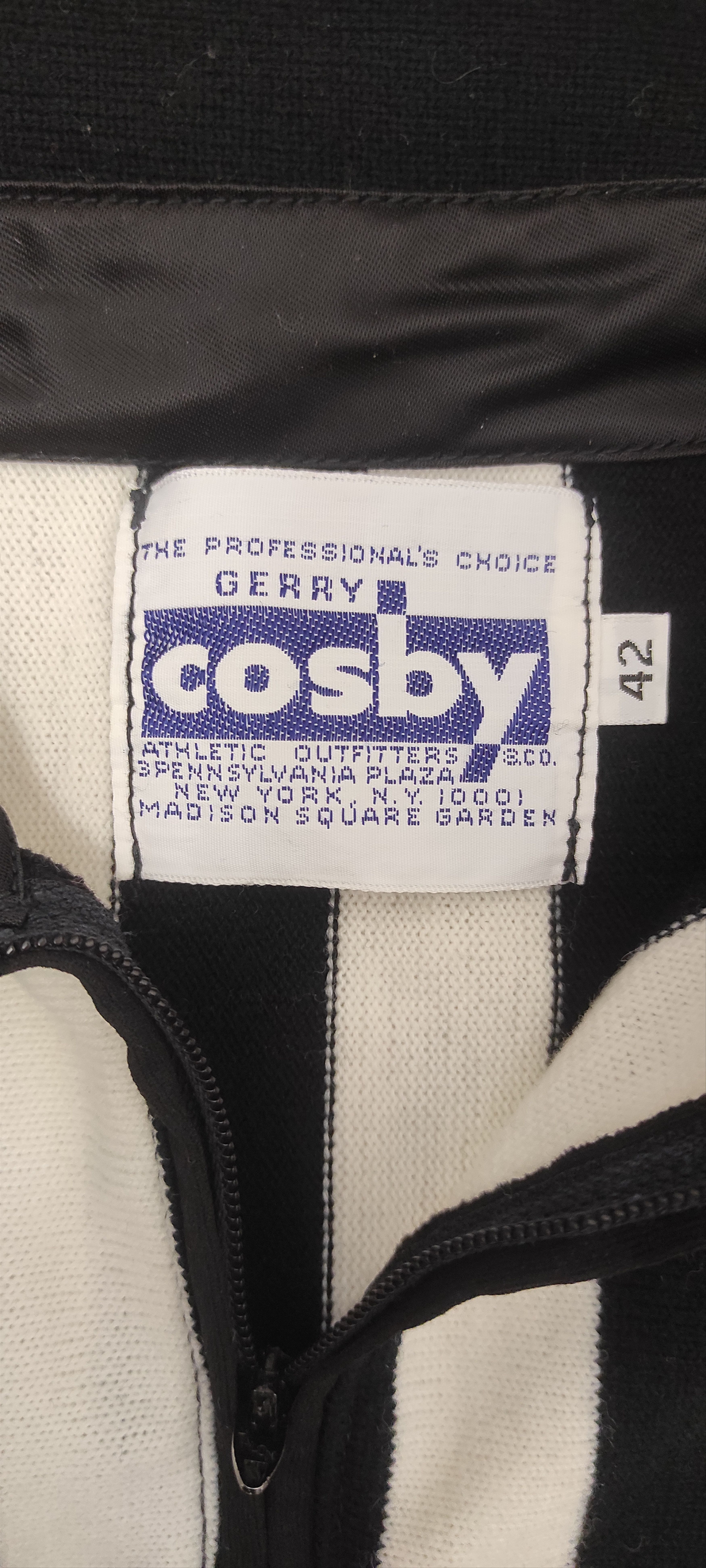 CASBIA Referee Cosby Ice Hockey Jersey Madison Square Garden Size US L / EU 52-54 / 3 - 2 Thumbnail
