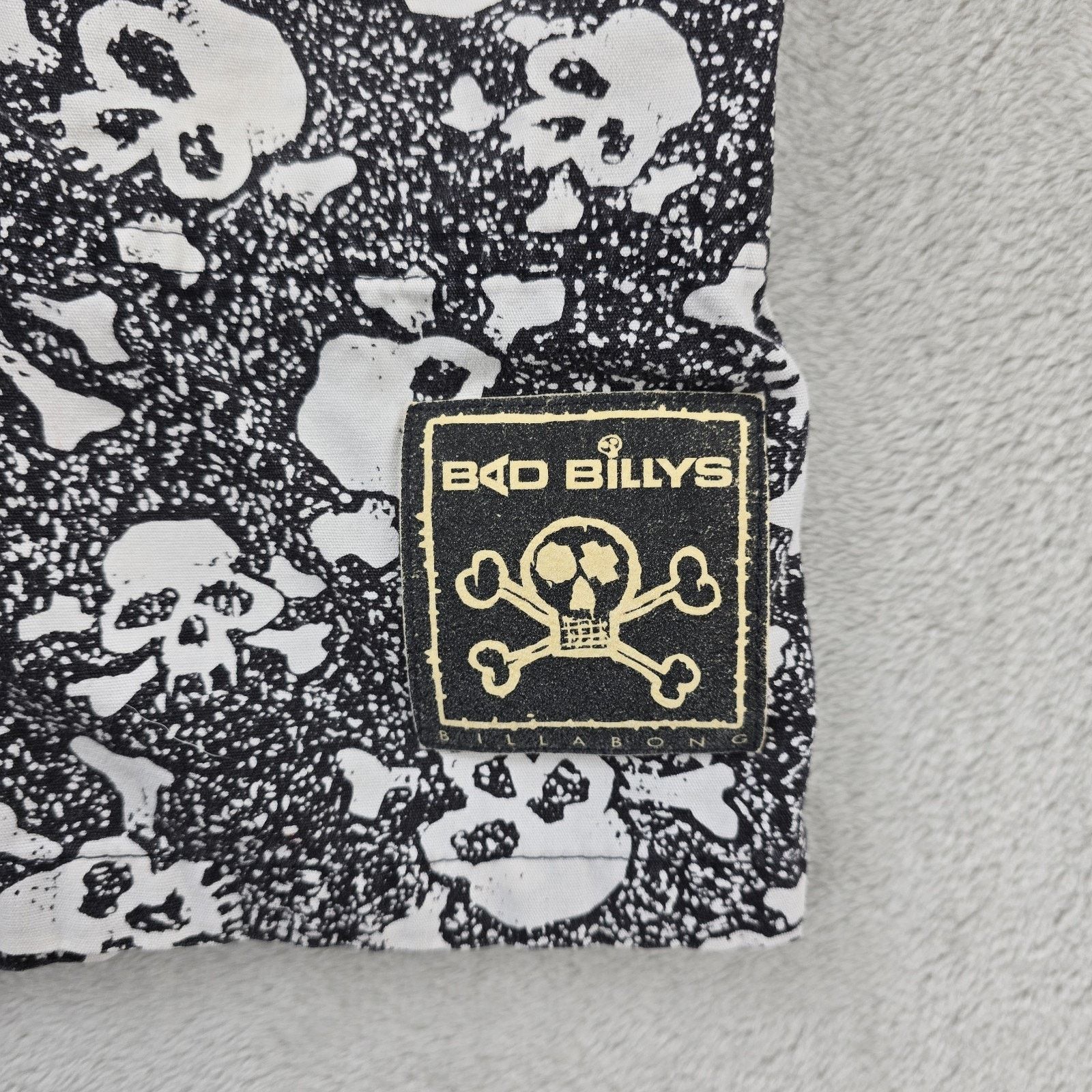 Billabong Vintage Billabong Bad Billys Shorts Mens 34 Skull Crossbones Size US 34 / EU 50 - 2 Thumbnail