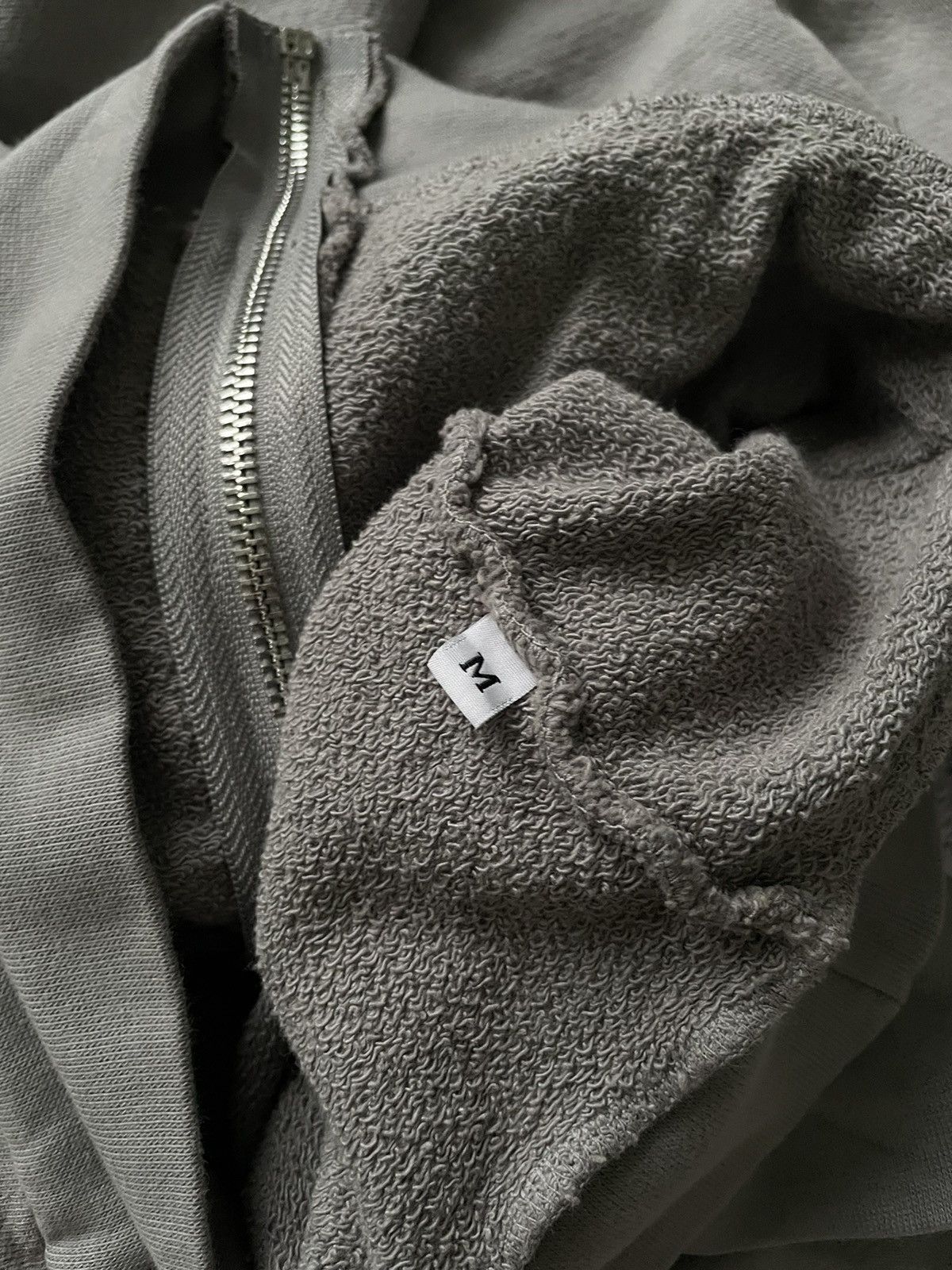 Billie Eilish Rare! Hoodie Billie Eilish Hit Me Hard And Soft Zip Size US M / EU 48-50 / 2 - 8 Thumbnail