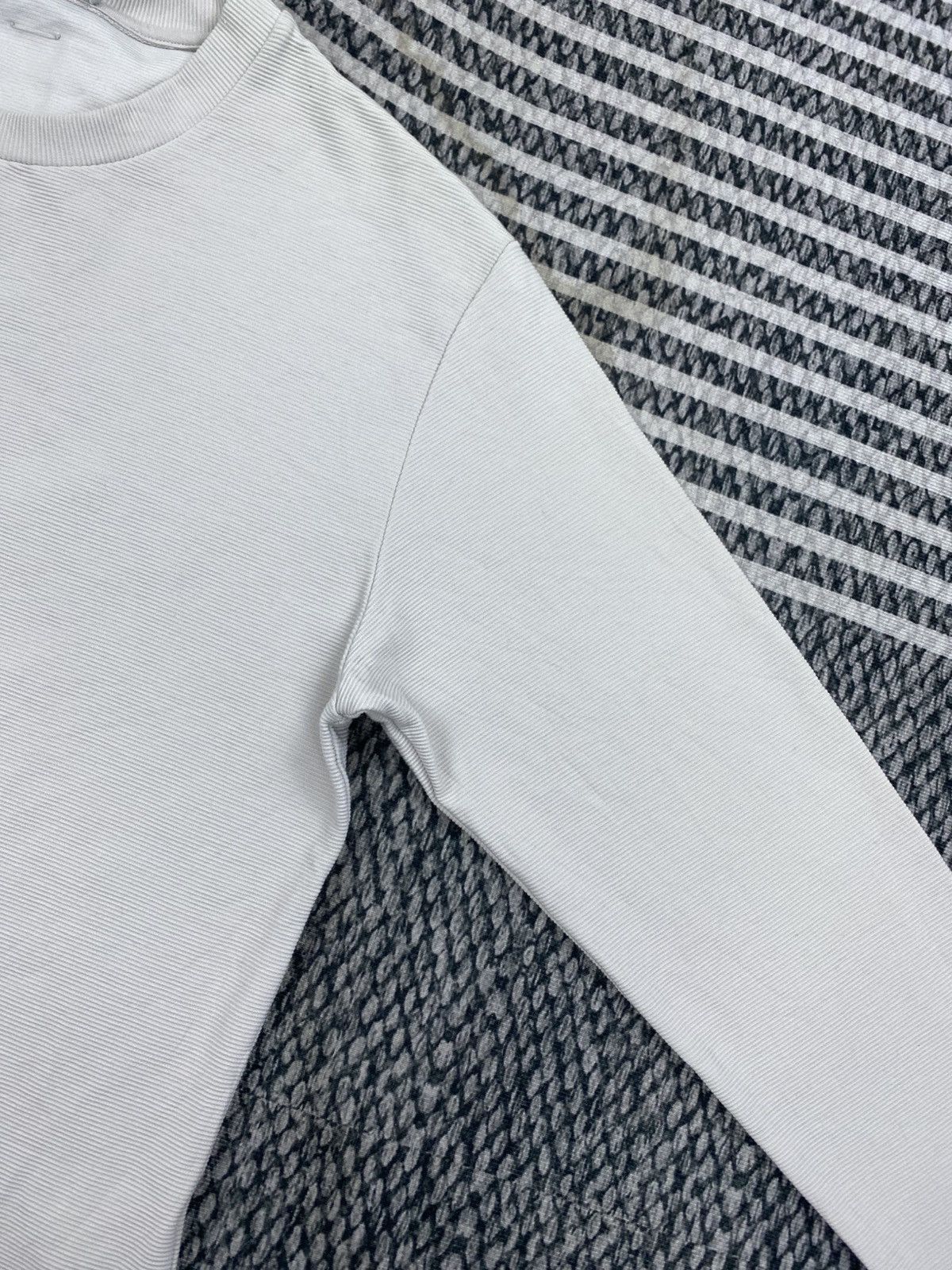 Wooyoungmi 🔥Wooyoungmi Solid Homme Plain Sweatshirt Size US M / EU 48-50 / 2 - 5 Thumbnail