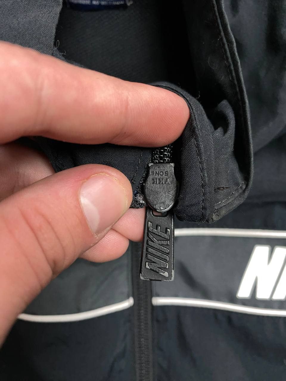 Nike NIKE Vintage Light Jacket Mini Swoosh Y2k Style Retro Vtg Size US L / EU 52-54 / 3 - 5 Thumbnail