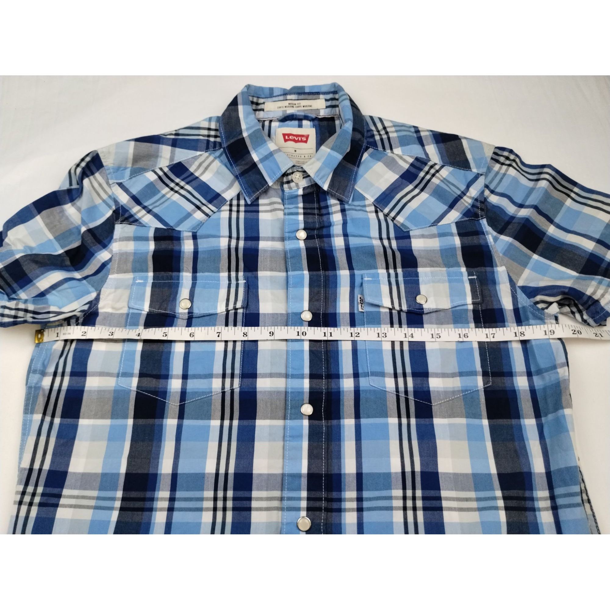 Levi's Levi's Men's Blue Plaid Shirt/Button Snaps Size M SKU 4004 Size US M / EU 48-50 / 2 - 8 Thumbnail