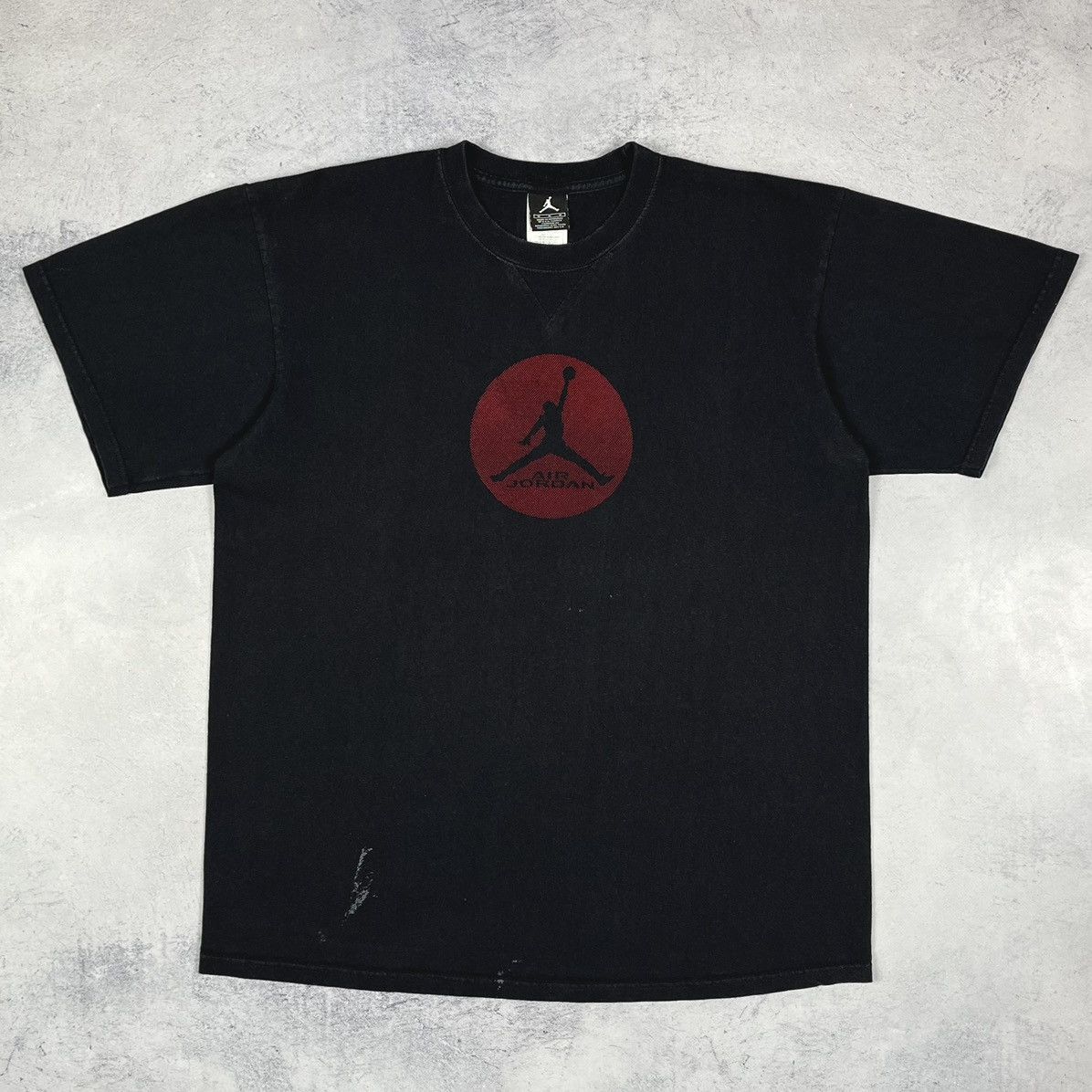 Jordan Brand Vintage Air Jordan big logo faded tee 90’s Size US M / EU 48-50 / 2 - 2 Thumbnail