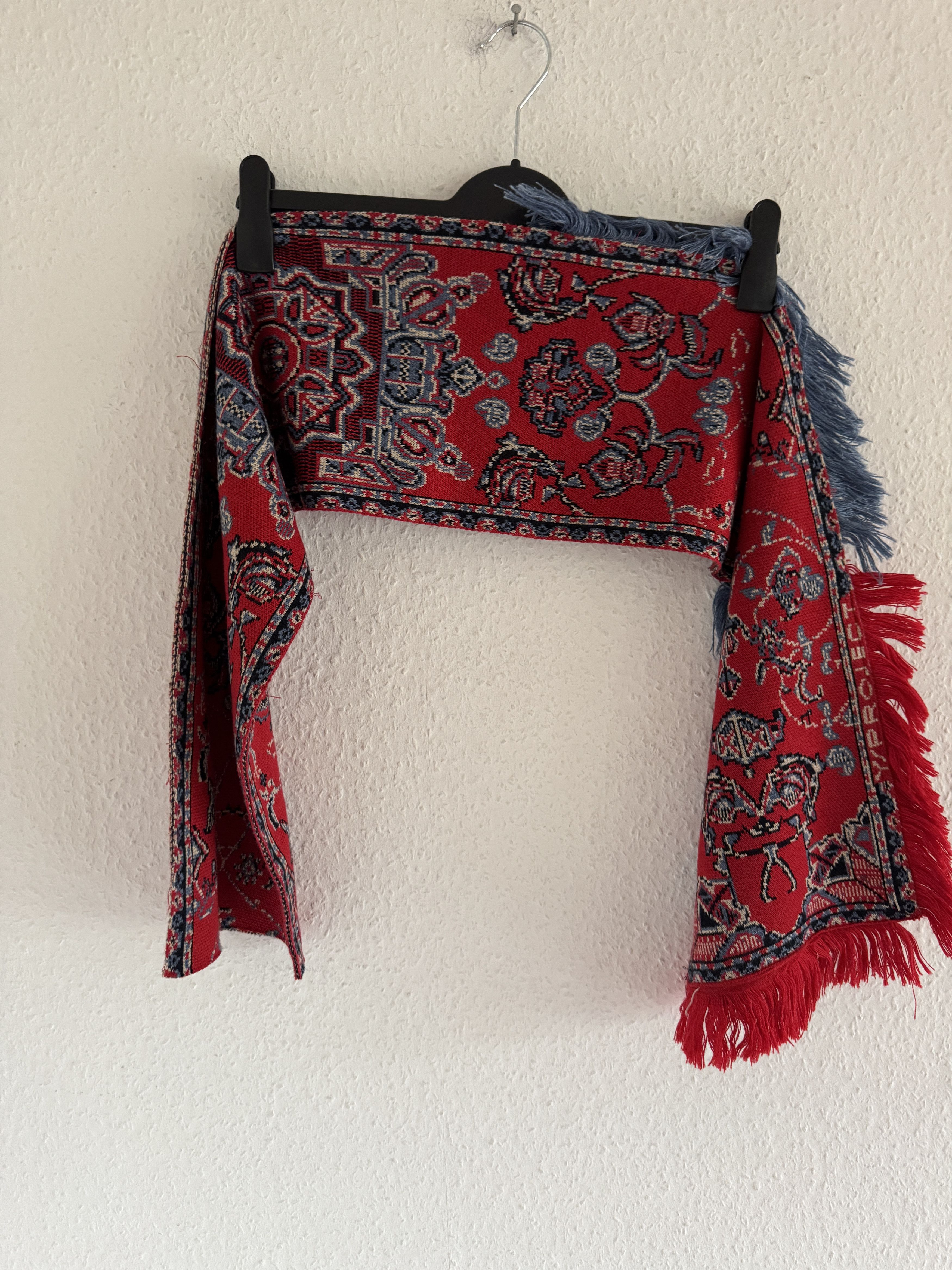 Y/Project Unreleased Carpet Pattern Fringe Scarf (Sample) Size ONE SIZE - 1 Thumbnail