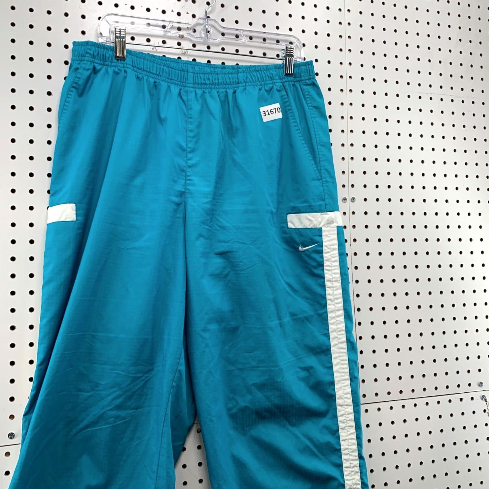 Nike Vintage Nike Pants Womens XL Teal Swoosh Windbreaker Fits 31x32 Size 40" / US 18 - 3 Thumbnail
