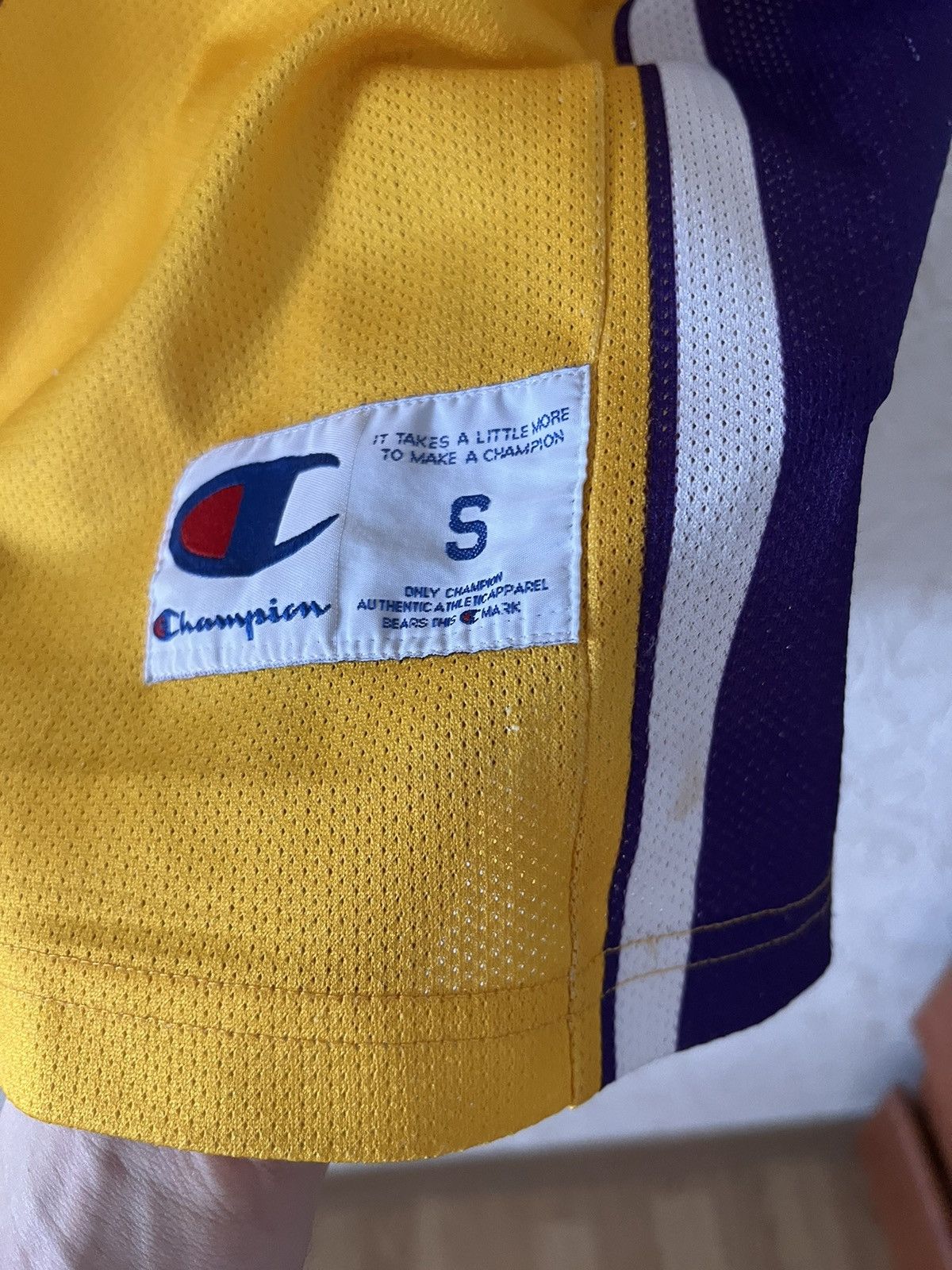 Champion × NBA LA Lakers 1996 Vintage Kobe Bryant #8 Champion NBA Jersey Size US S / EU 44-46 / 1 - 19 Thumbnail