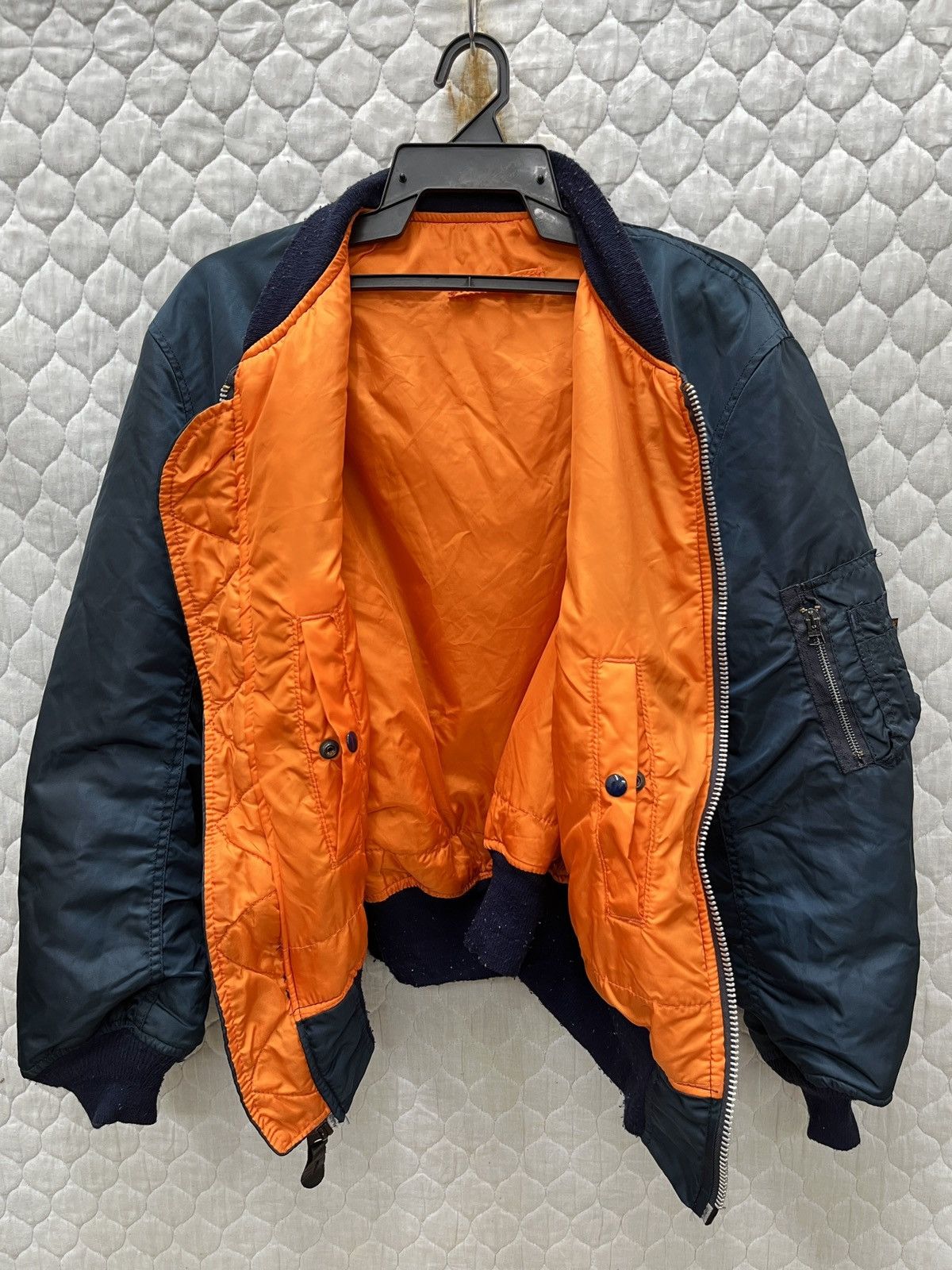 Alpha Industries 🔥🔥🔥STEALS VINTAGE ALPHA INDUSTRIES MA1 BOMBER JACKET Size US XL / EU 56 / 4 - 6 Thumbnail