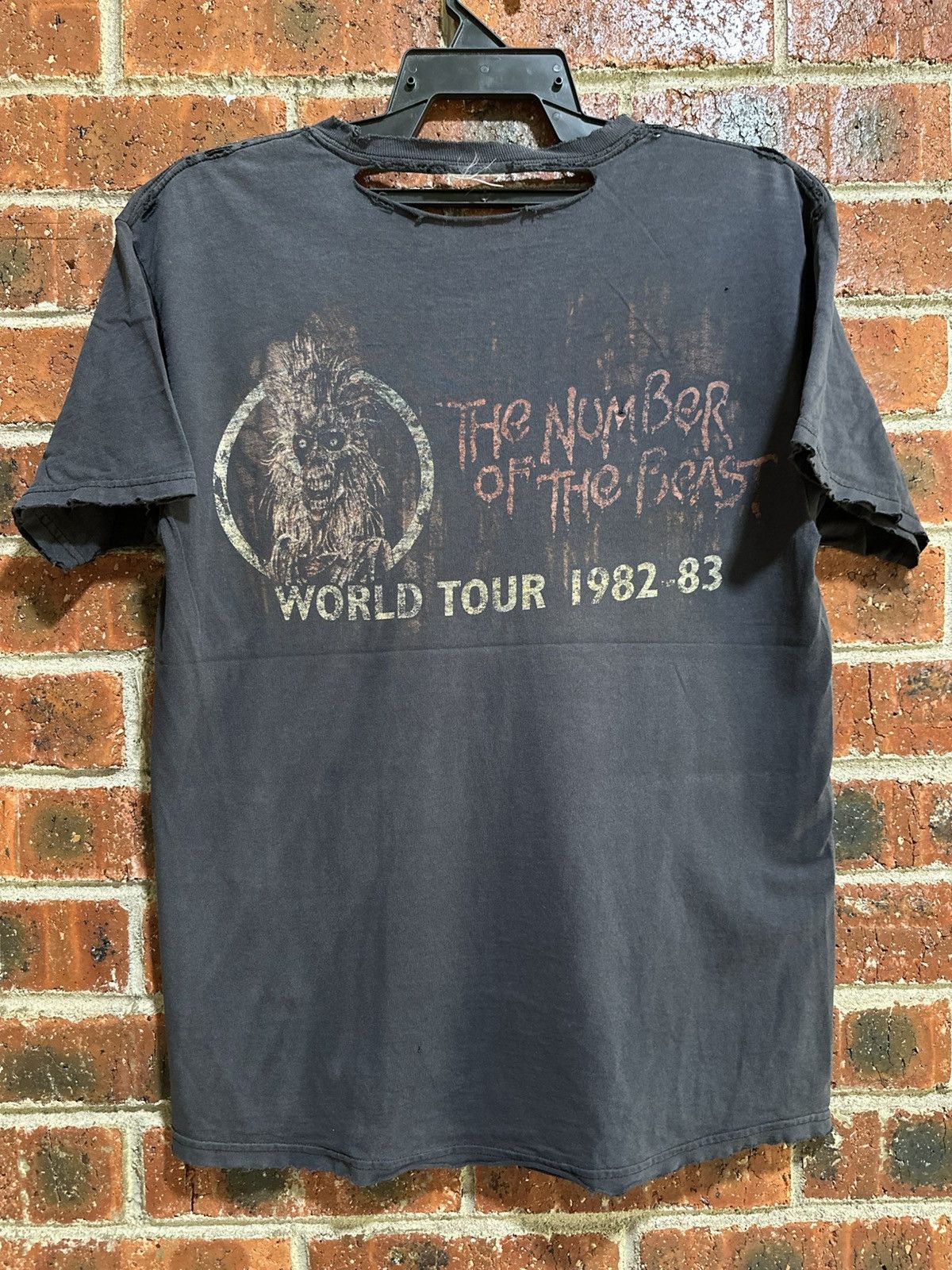Band Tees Thrashed Vintage Iron Maiden Distress Tee Size US M / EU 48-50 / 2 - 12 Thumbnail
