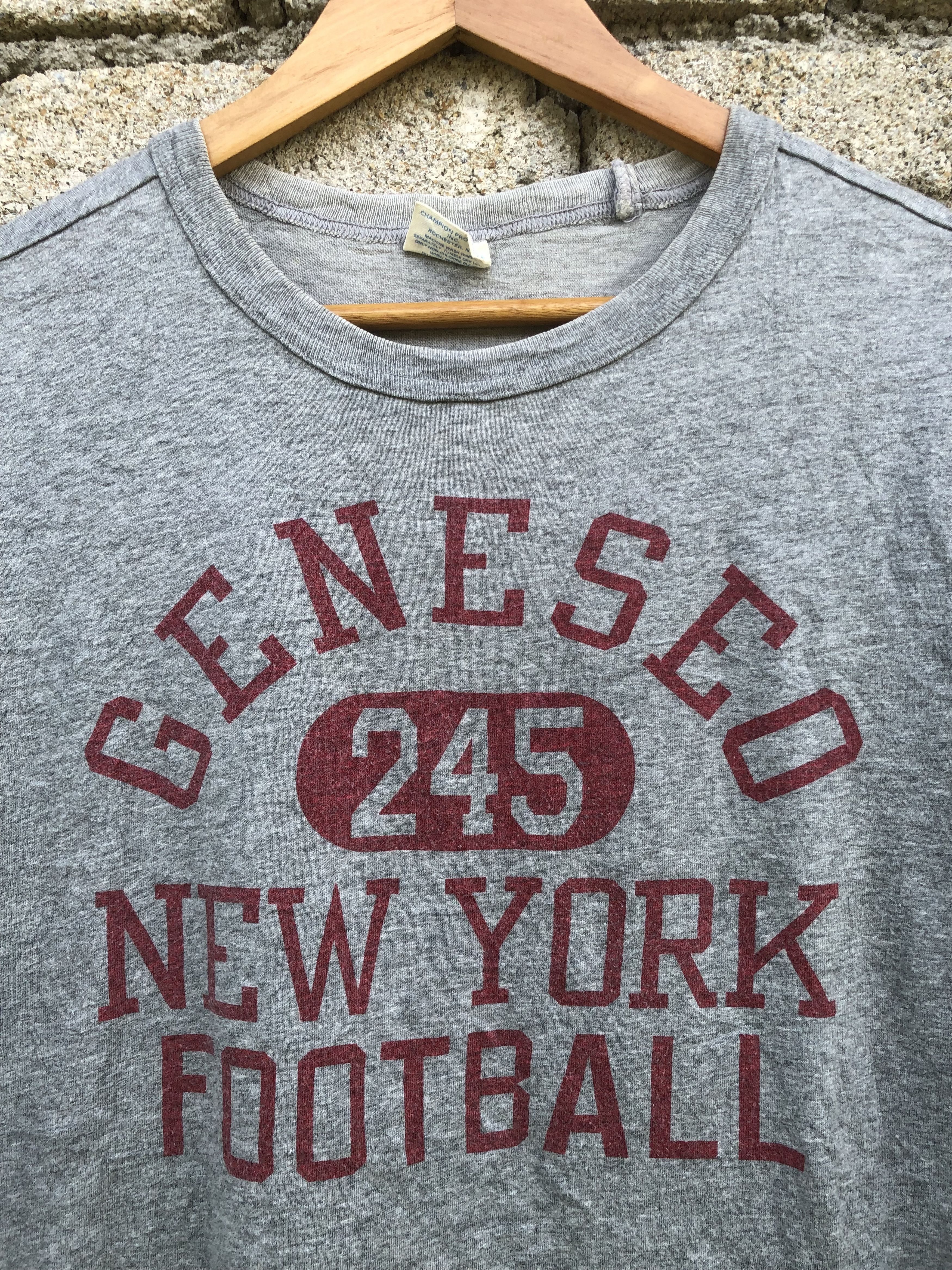 Champion Vintage 90s Champion Geneseo New York Football Tee Size US L / EU 52-54 / 3 - 2 Thumbnail