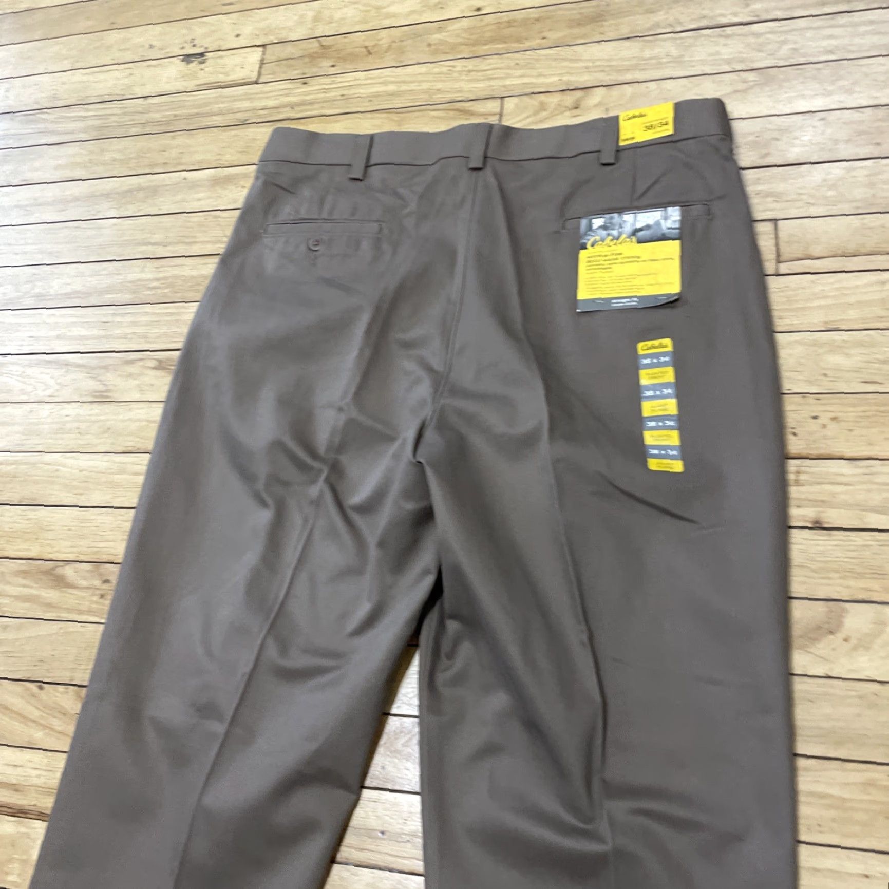 Vintage Cabela's Chino Pants Men 38x34 Brown AccuWaist Pleated Front Straight Twill NEW Size US 38 / EU 54 - 5 Thumbnail