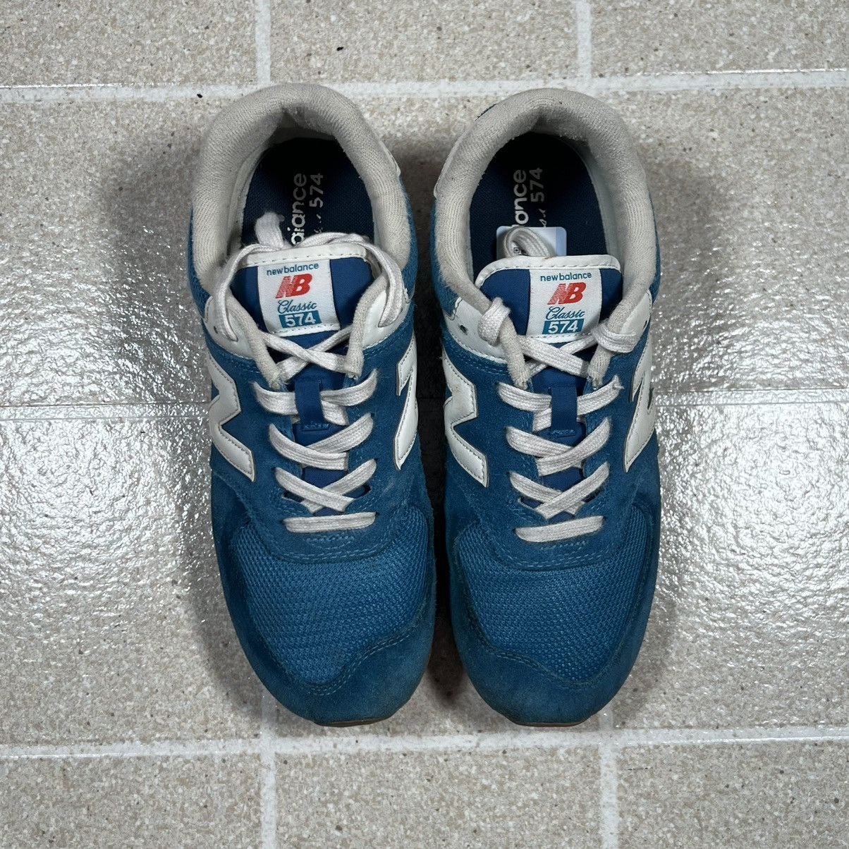 New Balance New Balance 574 Rainbow Pack Natural Indigo Sneakers Mens Size US 7 / EU 40 - 2 Thumbnail
