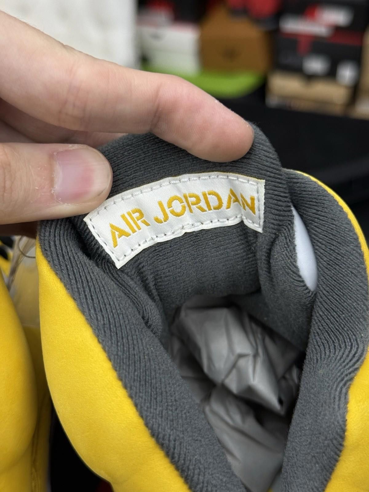 Jordan Brand Air Jordan 5 Retro Tokyo T23 (2025) IO3372-700 New (7.5) Size US 7.5 / EU 40-41 - 11 Thumbnail