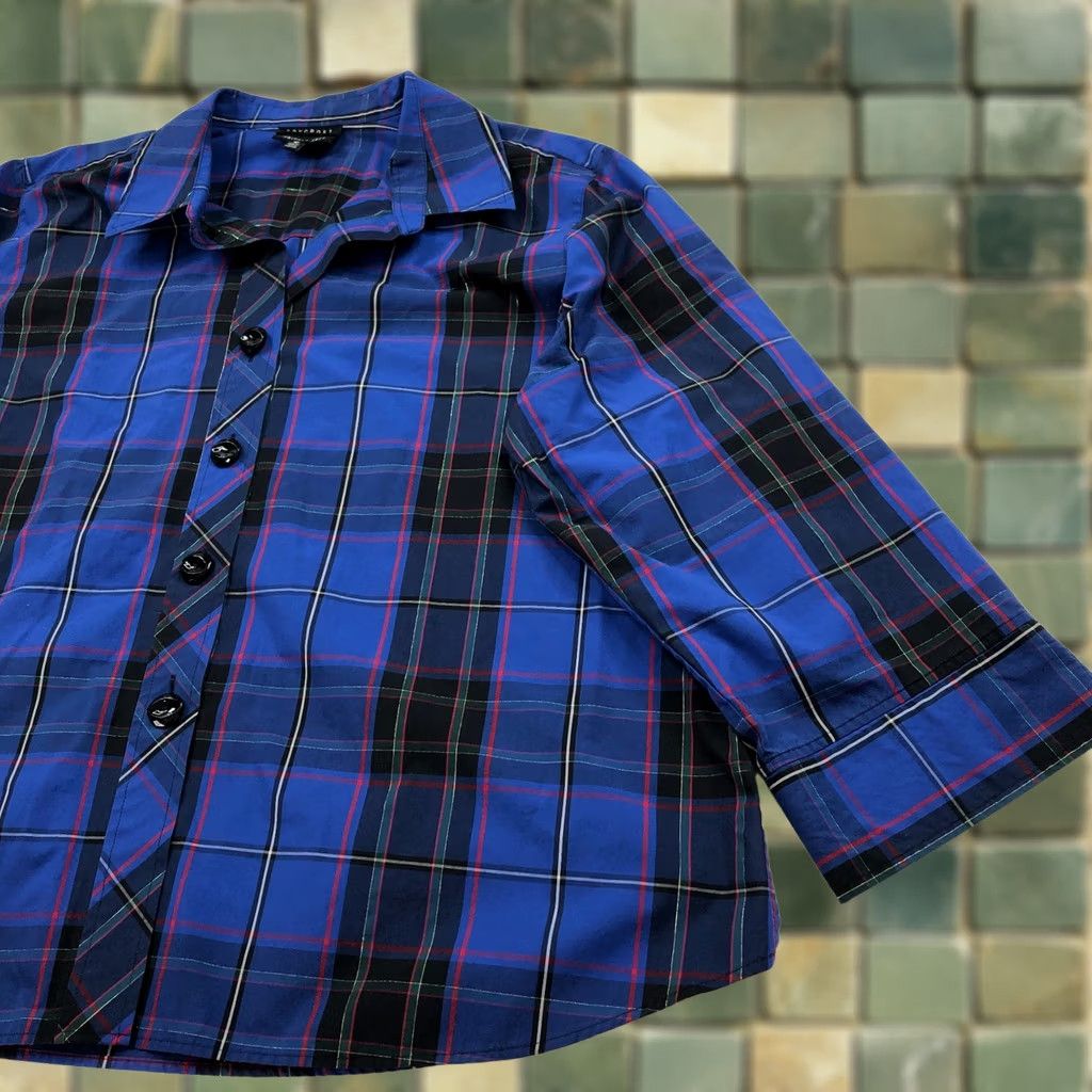 Vintage Foxcroft Plaid Shirt Blue 24W Long Sleeve Button-Up Womens Plus Shaped Wrinkle Free Casual Ready to Wear Size 4XL / US 24-26 - 1 Thumbnail