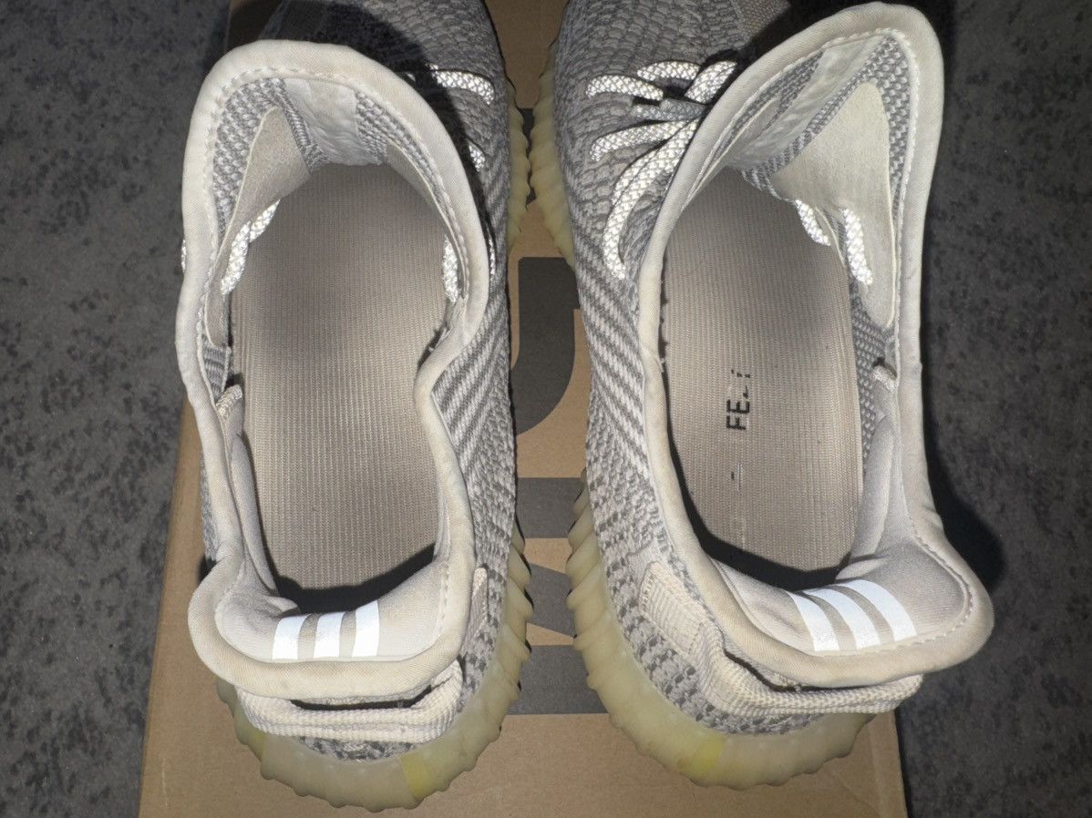 Adidas × Kanye West adidas Yeezy Boost 350 V2 Static Size US 12 / EU 45 - 8 Thumbnail