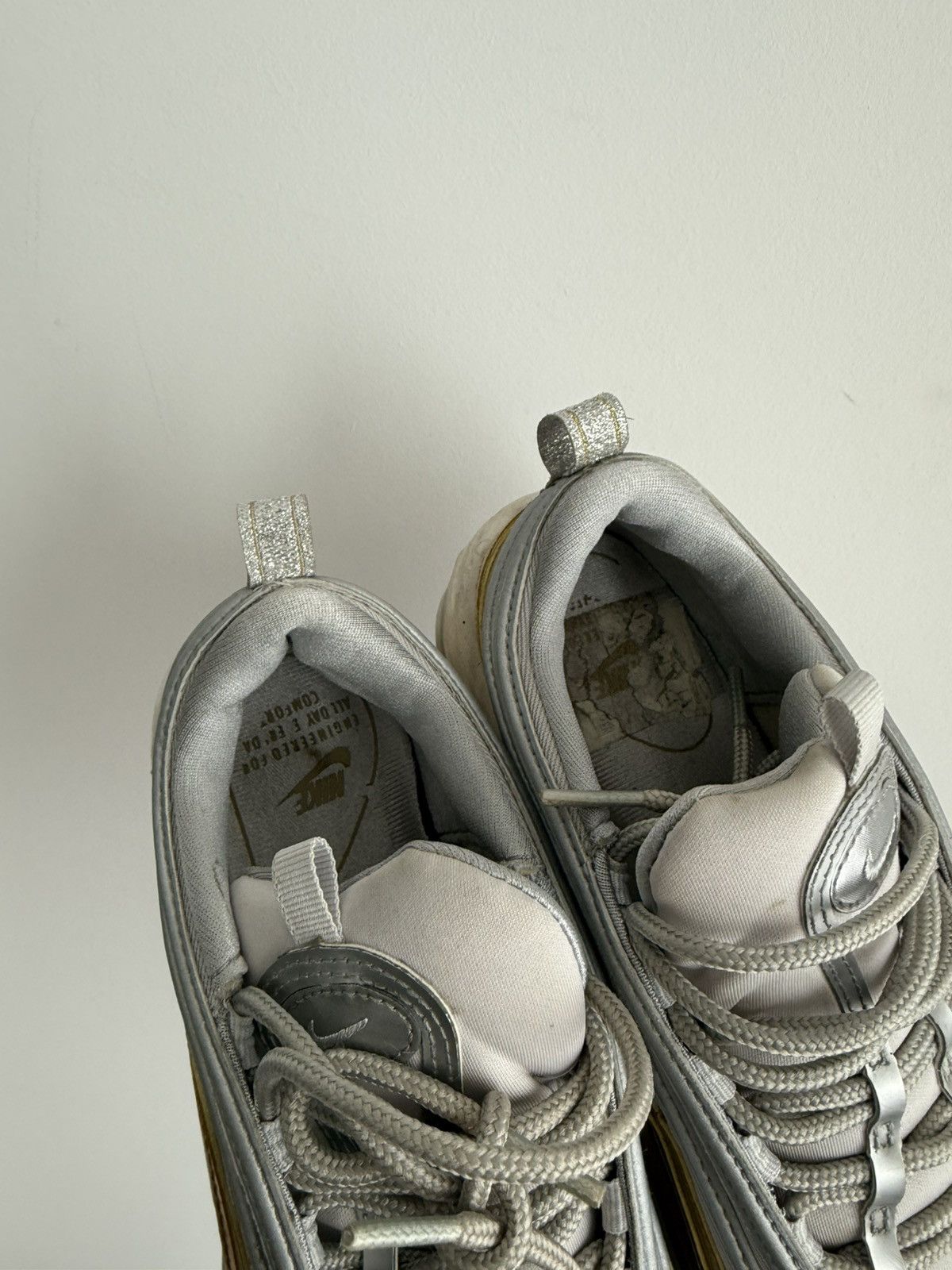Nike Nike Air Max 97 Gold Silver Sneakers Size US 7 / IT 37 - 9 Thumbnail