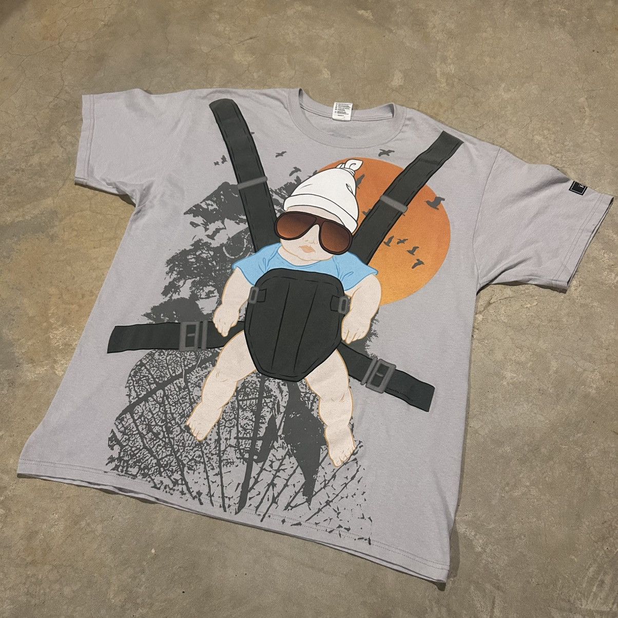 Vintage Vintage The Hangover Baby Movie Promo Tee Rare Size US XL / EU 56 / 4 - 2 Thumbnail