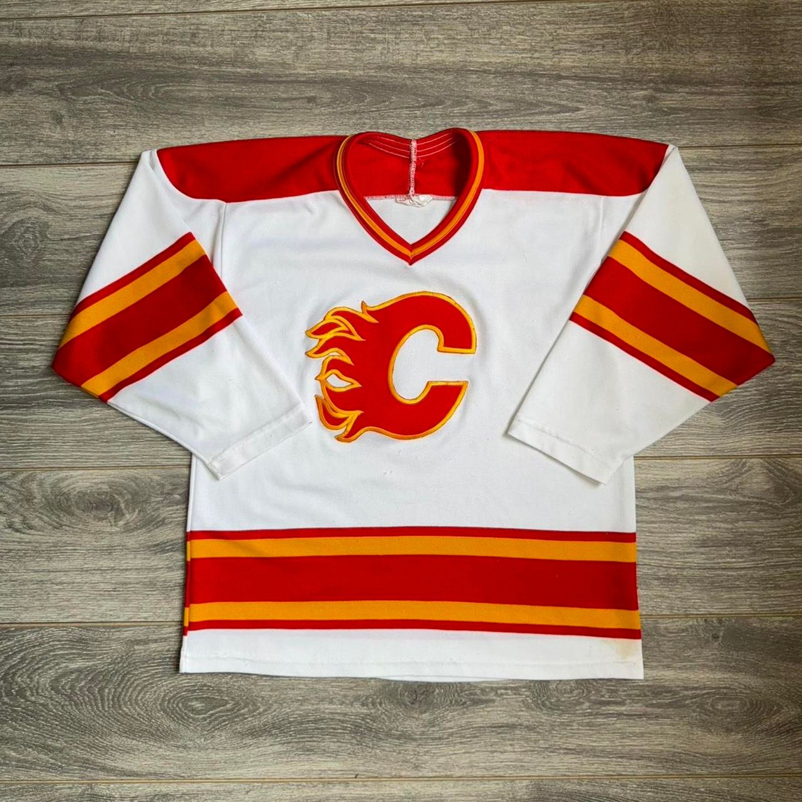 Ccm Vintage NHL Calgary Flames Jersey Size US M / EU 48-50 / 2 - 2 Thumbnail