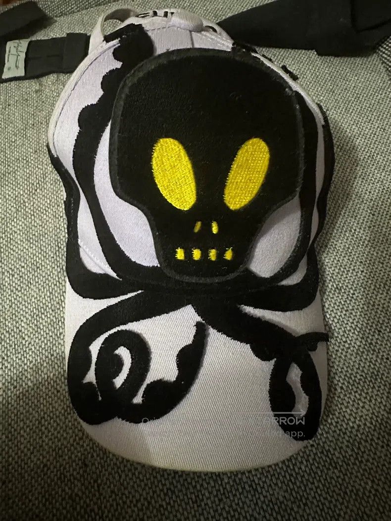 Walter Van Beirendonck Walter Van Beirendonck Little purple octopus hat Size ONE SIZE - 1 Thumbnail