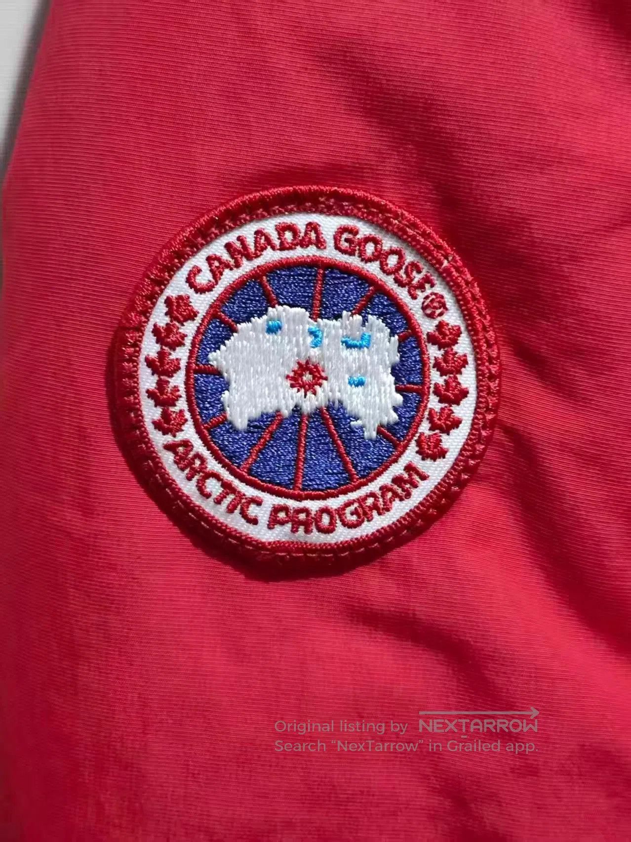 Canada Goose Red Puffer Jacket with High Collar - Size M. Size US M / EU 48-50 / 2 - 3 Thumbnail