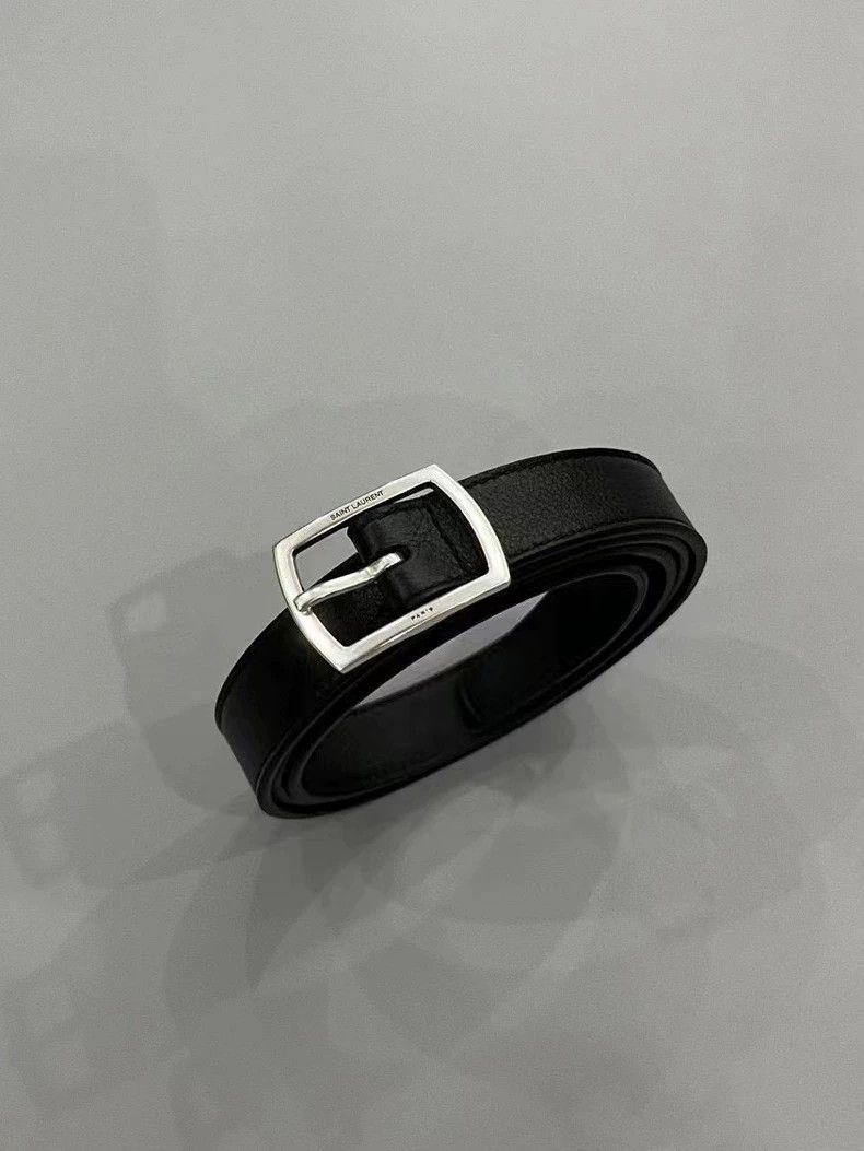 Saint Laurent Paris Saint laurent paris Silver button belt 2506-Nextarrow Size ONE SIZE - 1 Thumbnail