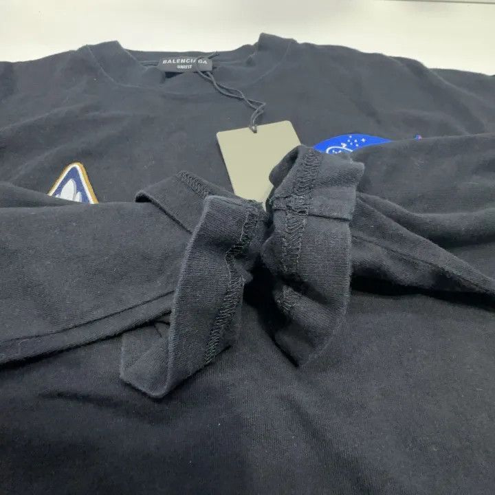 Other Balenciaga Balenciaga NASA Graphic Long Sleeve TShirt -250 Size US S / EU 44-46 / 1 - 6 Thumbnail