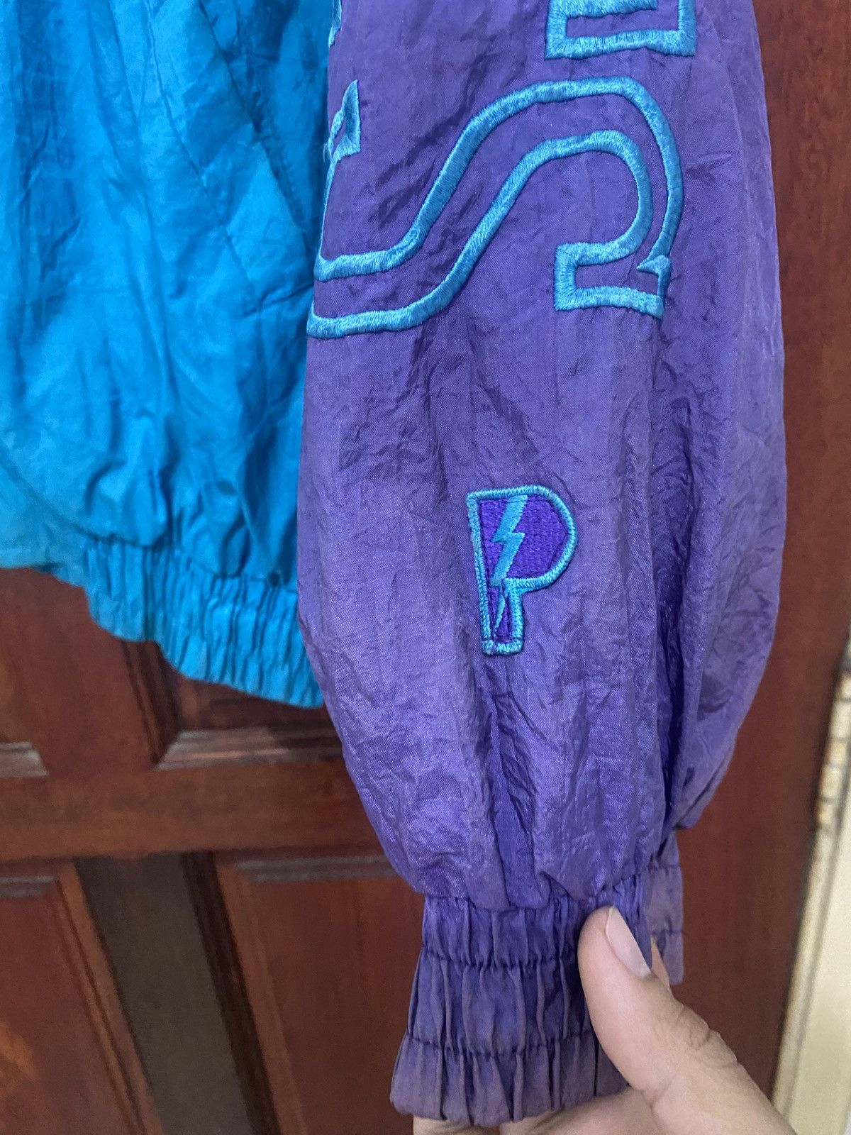 NBA × Pro Player × Vintage Vintage 90s Charlotte Hornets Pro Player Daniel Young Jacket Size US XL / EU 56 / 4 - 8 Thumbnail