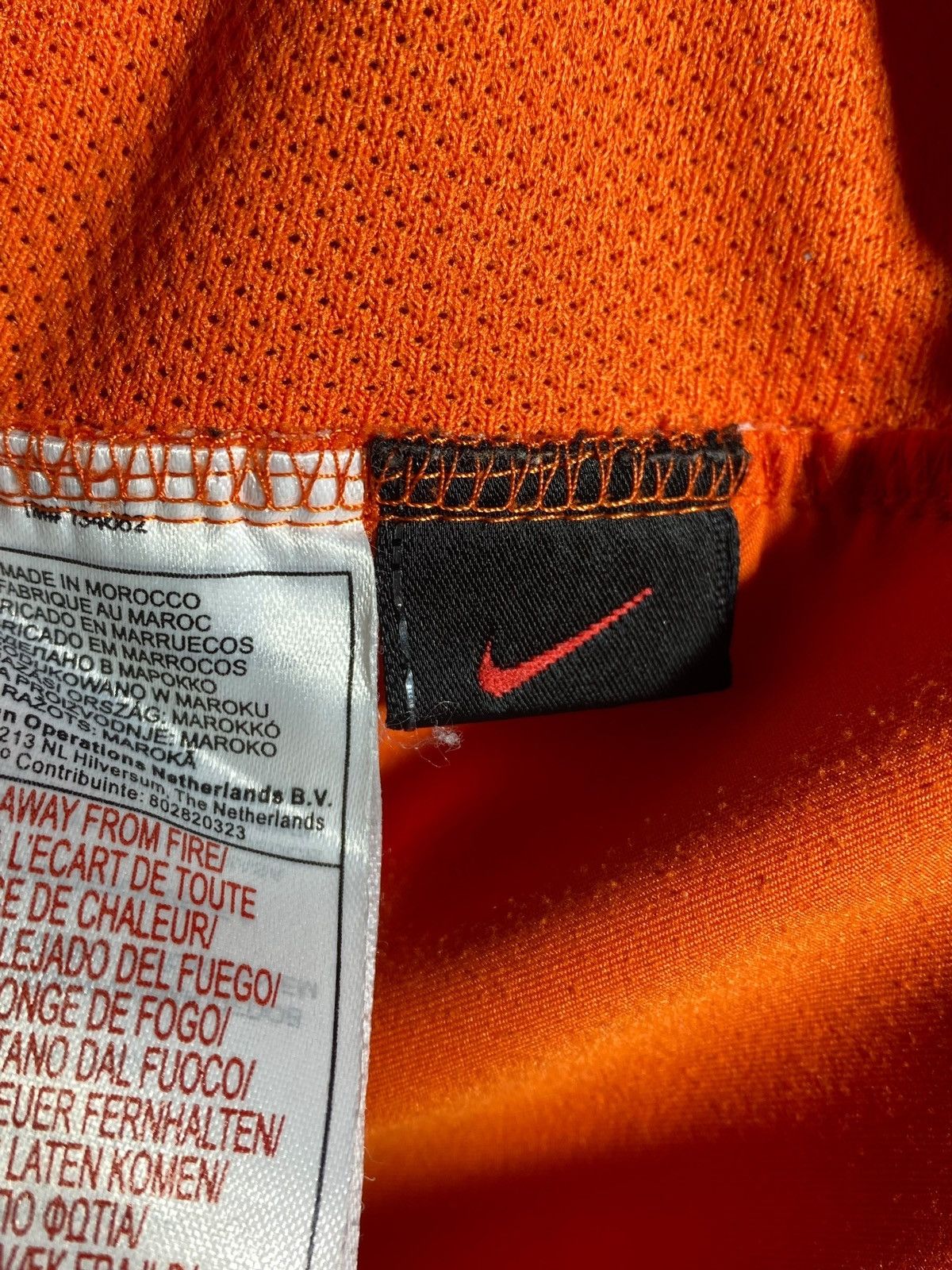 Nike × Vintage #19 Robben Netherlands 2006 Home Football Shirt Size US L / EU 52-54 / 3 - 16 Thumbnail
