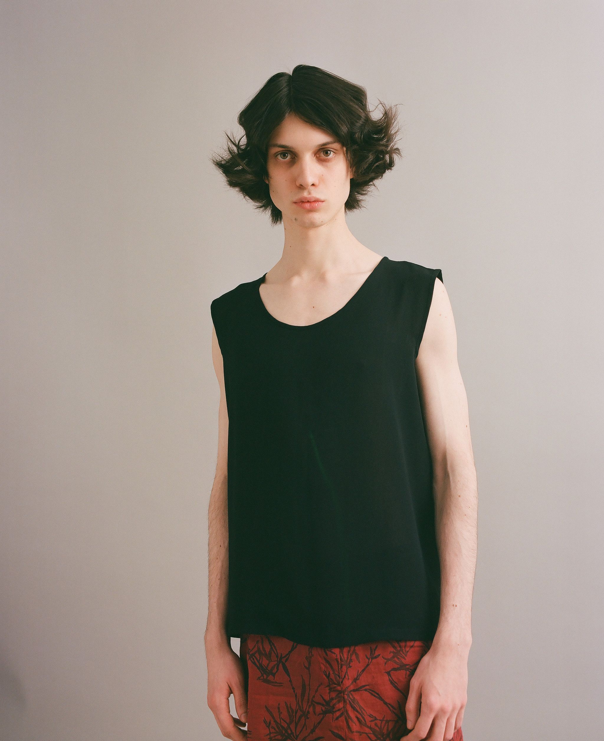 Givenchy givenchy sleeveless shirt vintage Size US L / EU 52-54 / 3 - 1 Thumbnail