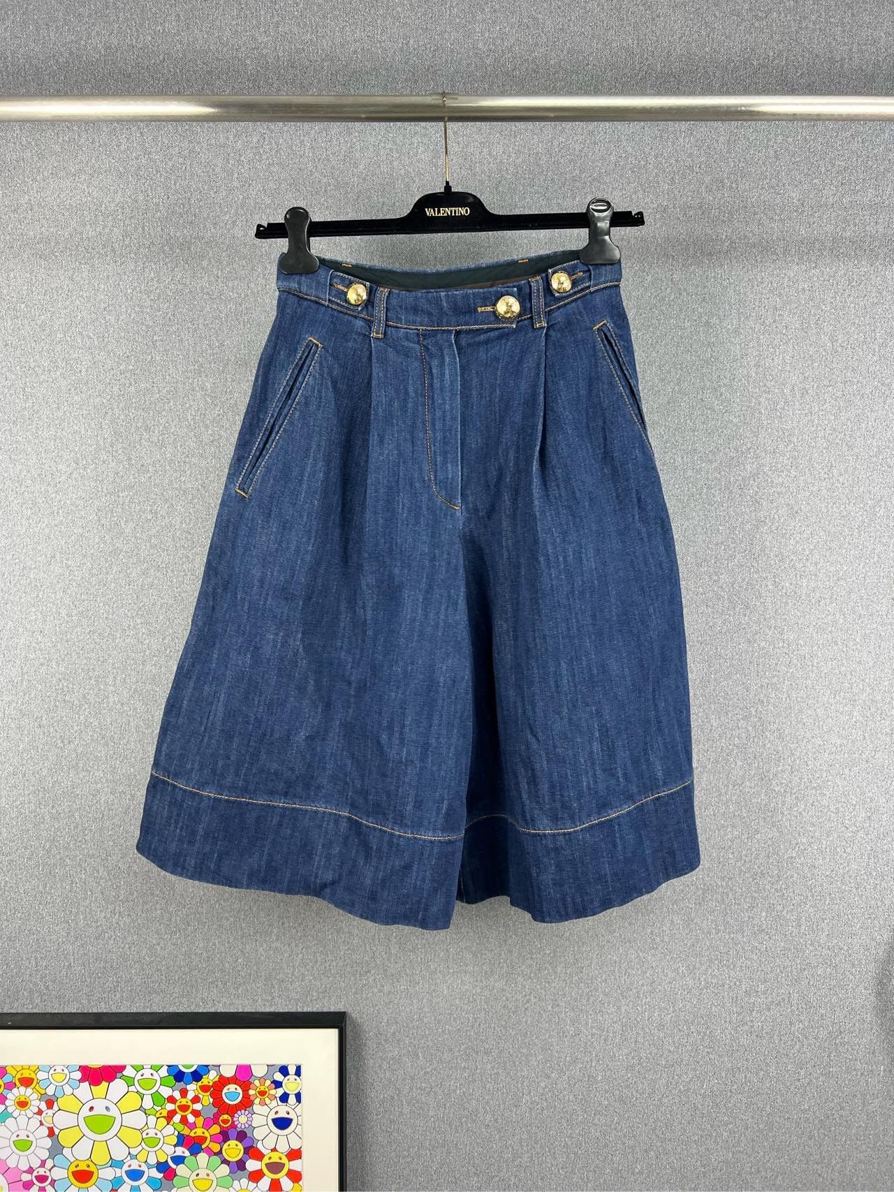 Louis Vuitton LOUIS VUITTON LV Jeans Shorts Size 36" / US 14 / IT 50 - 1 Thumbnail