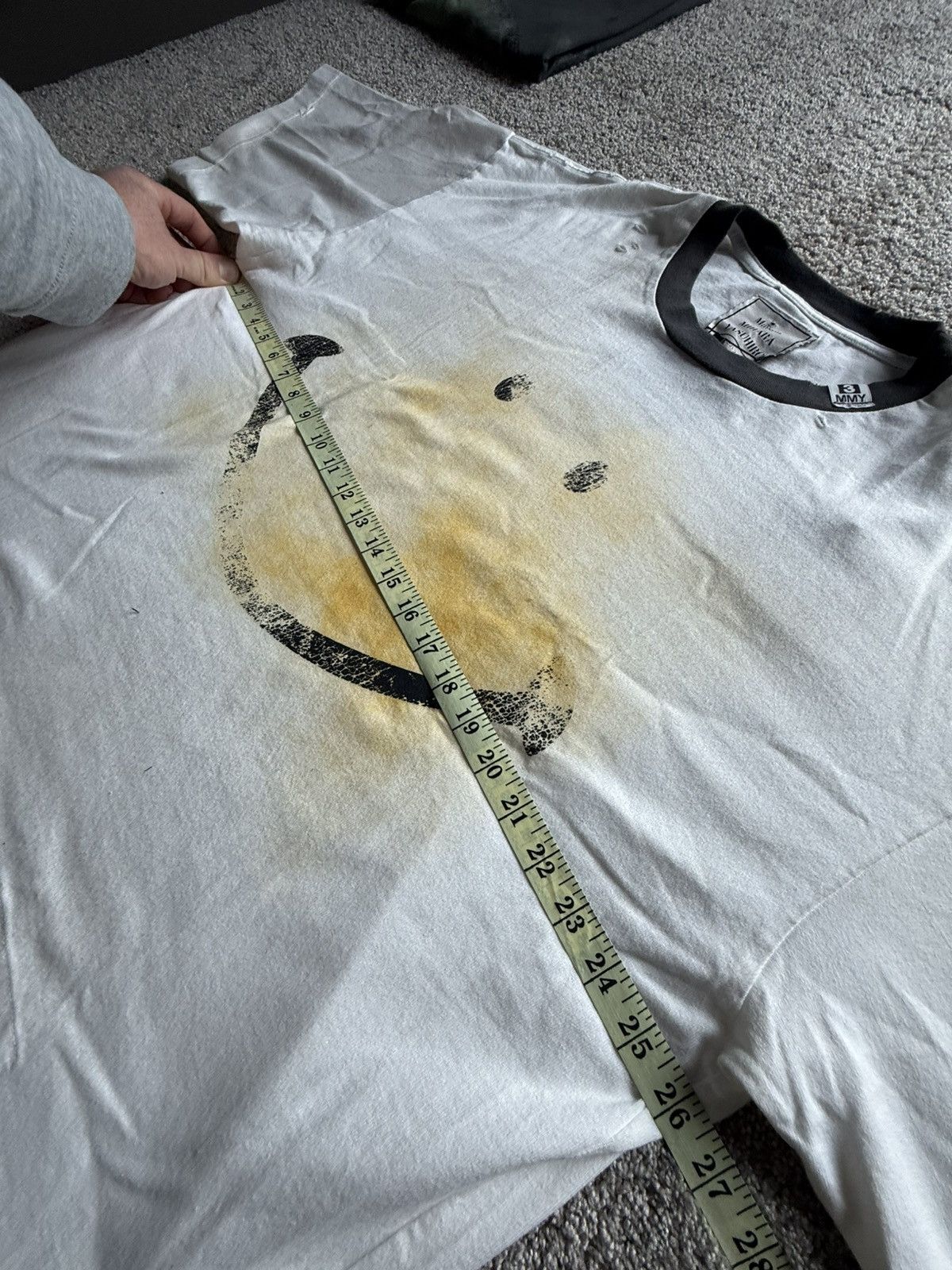 Maison MIHARA YASUHIRO Maison Mihara Yasuhiro smiley face bleached acid was T shirt Size US L / EU 52-54 / 3 - 3 Thumbnail
