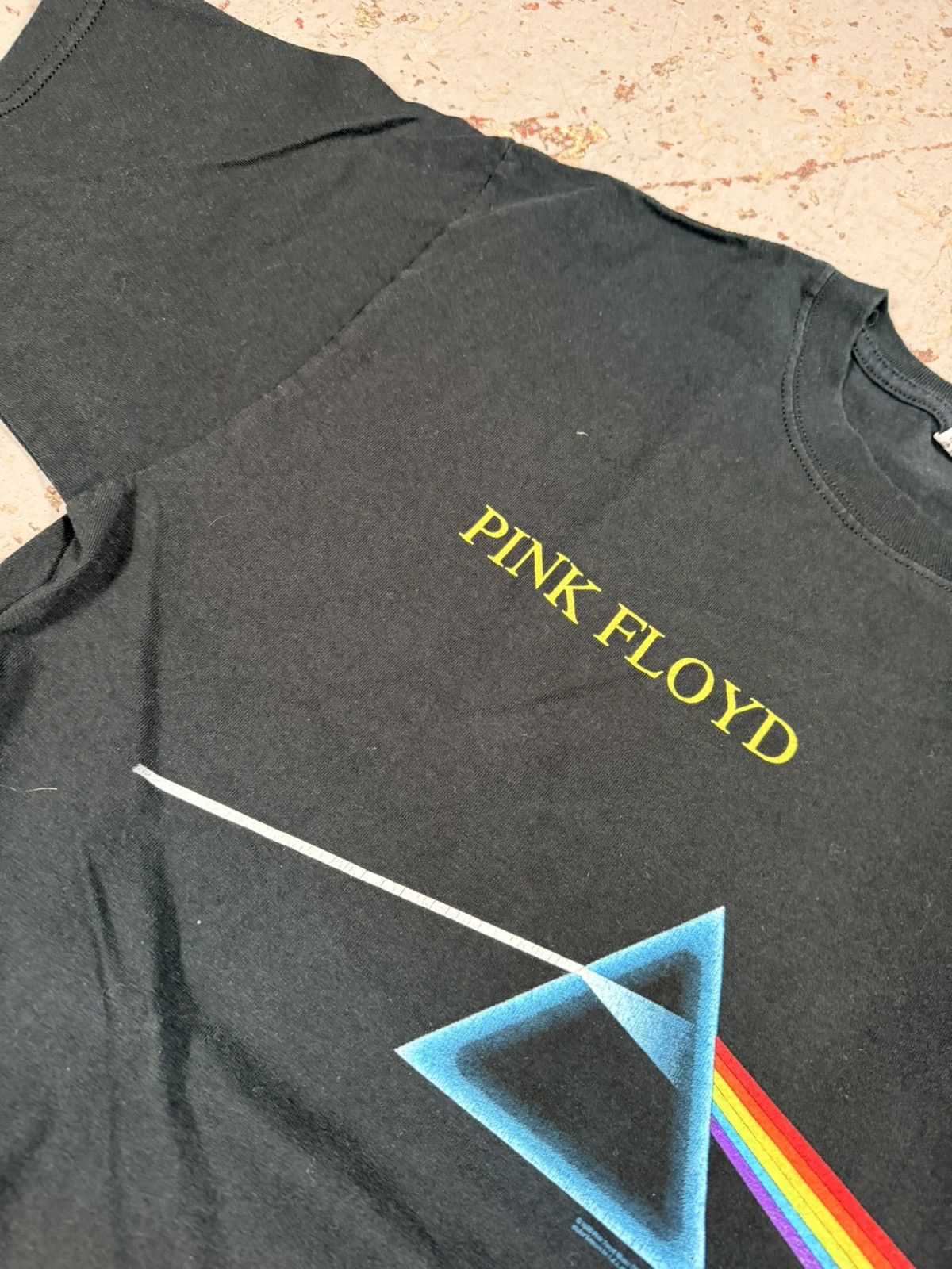 Pink Floyd Vintage 90s Anvil Pink Floyd Dark Side Of The Moon Tee Size US L / EU 52-54 / 3 - 3 Thumbnail