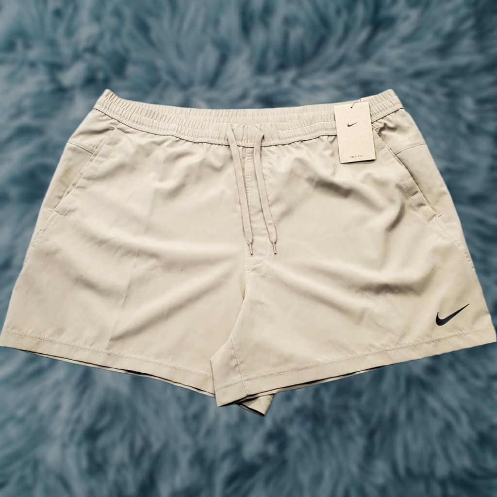 Nike Nike Running Shorts Mens XL Tan Four-Way Stretch Drawstring Waist Activewear Shorts Size US 36 / EU 52 - 1 Thumbnail